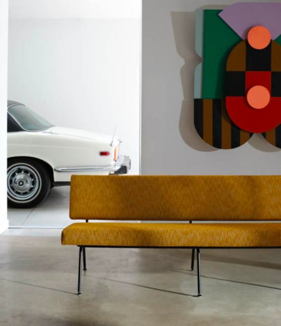 Florence Knoll Model 33 Sofa