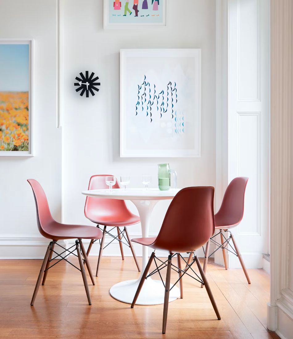 Saarinen Round Dining Table - Marble Top