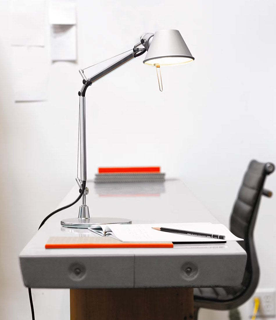 Tolomeo 台灯可调光