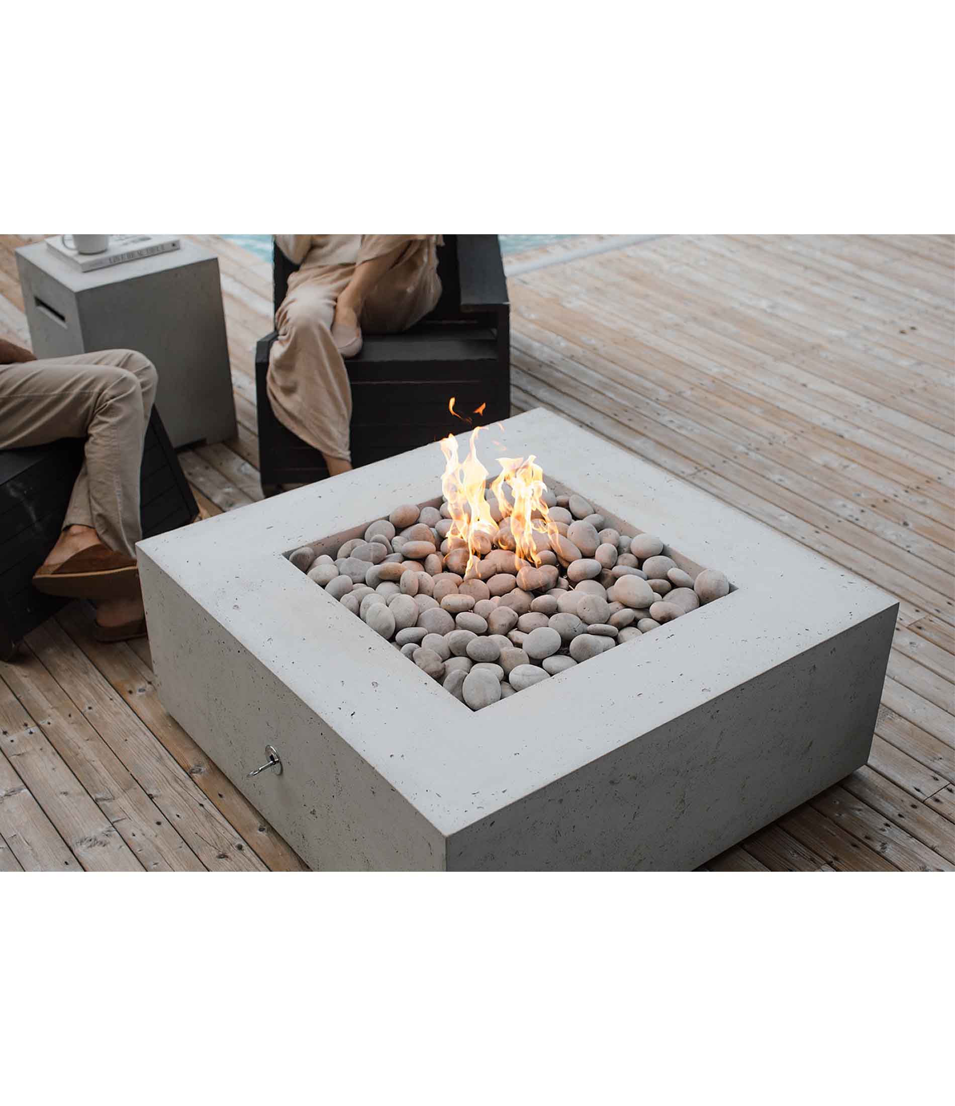 Alea Firetable 40"