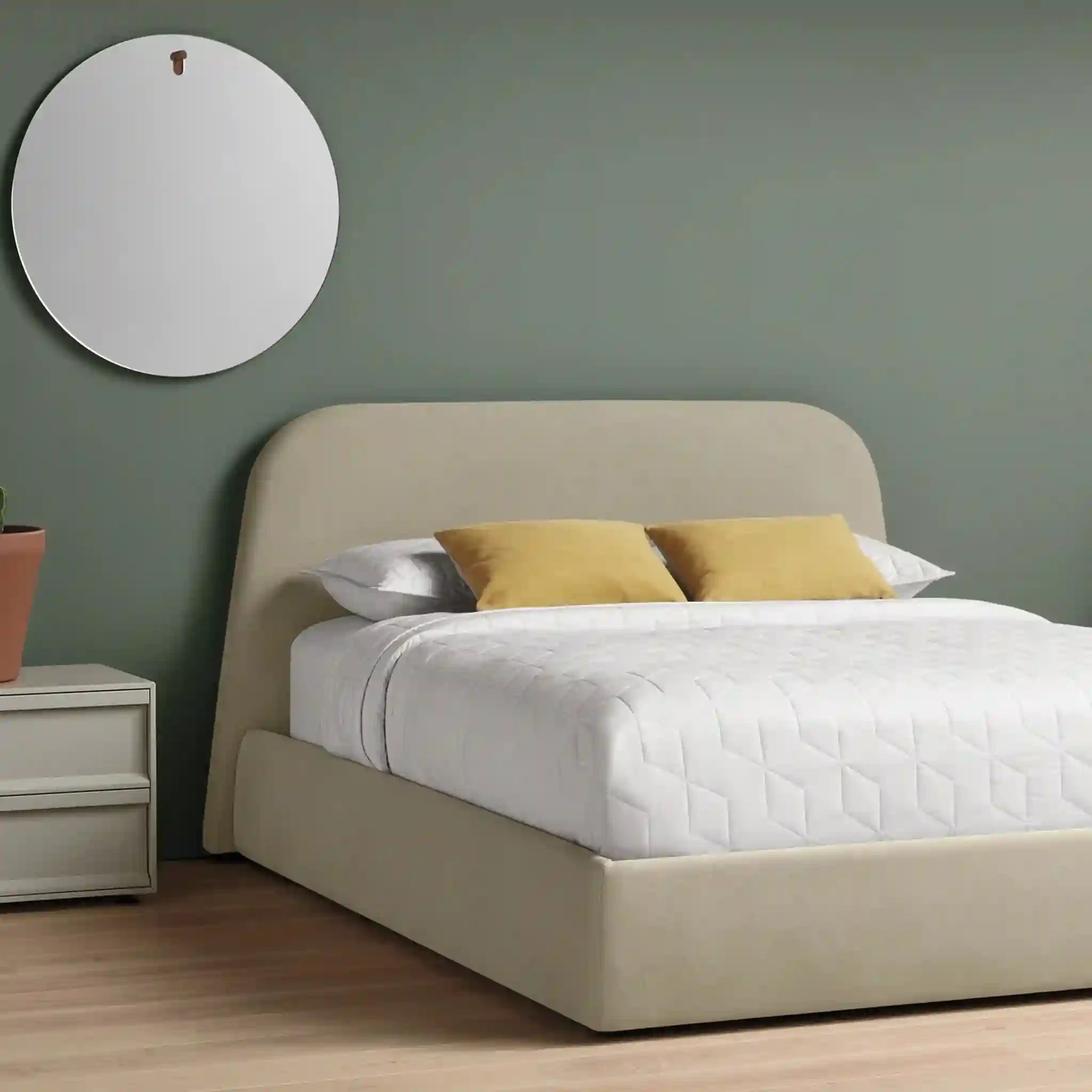 Lid Storage Bed