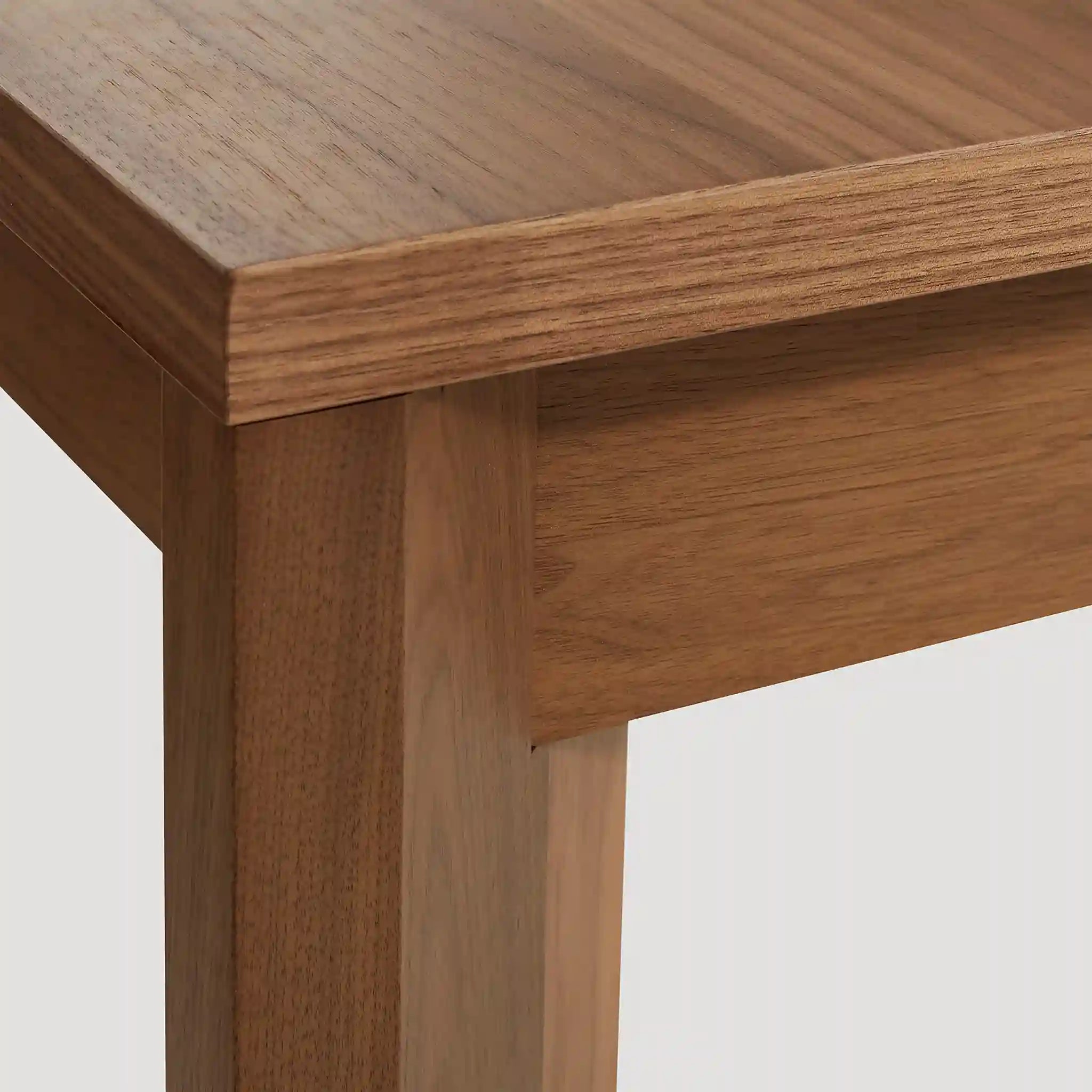 Moreover 伸缩型餐桌