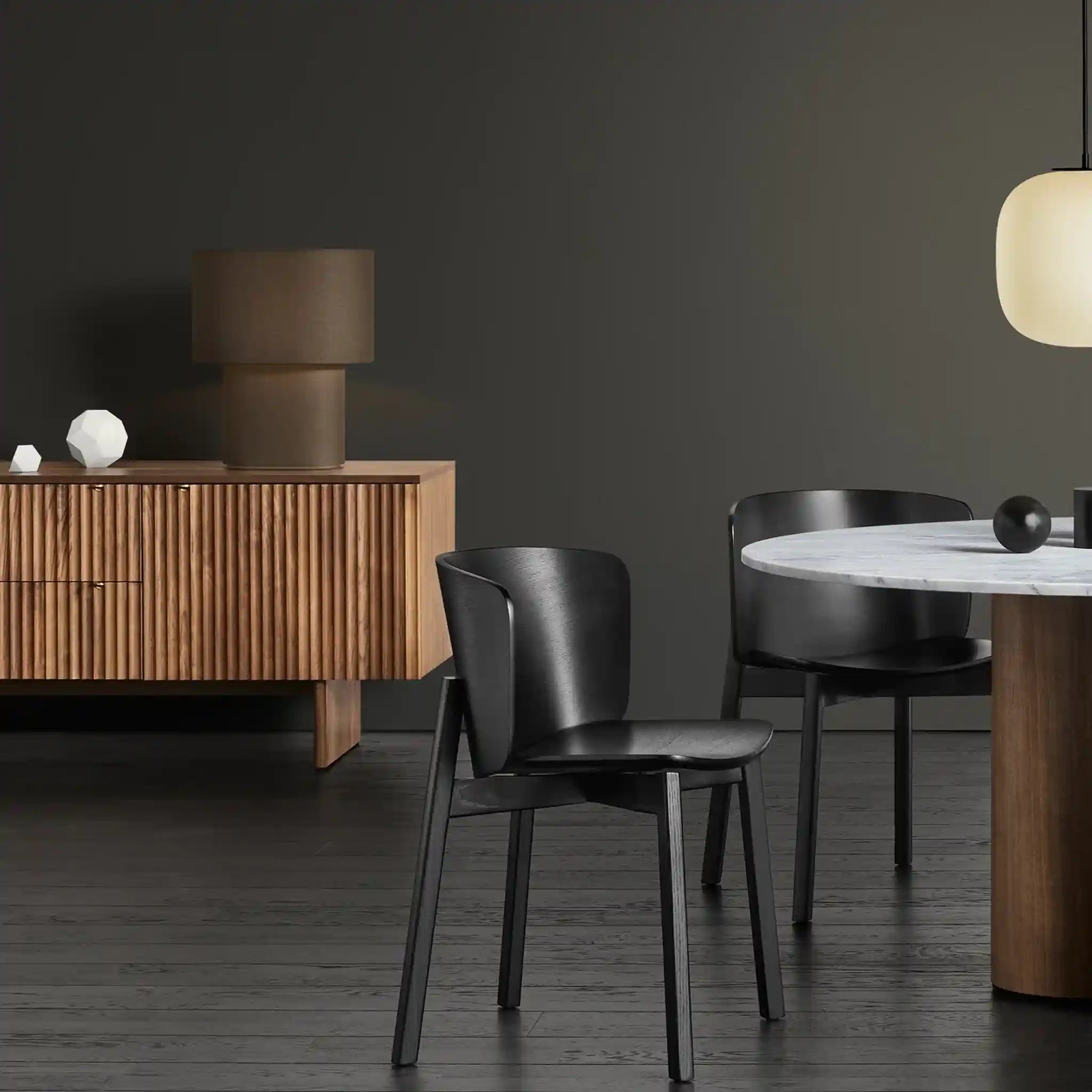 Murmur 两门两抽边柜