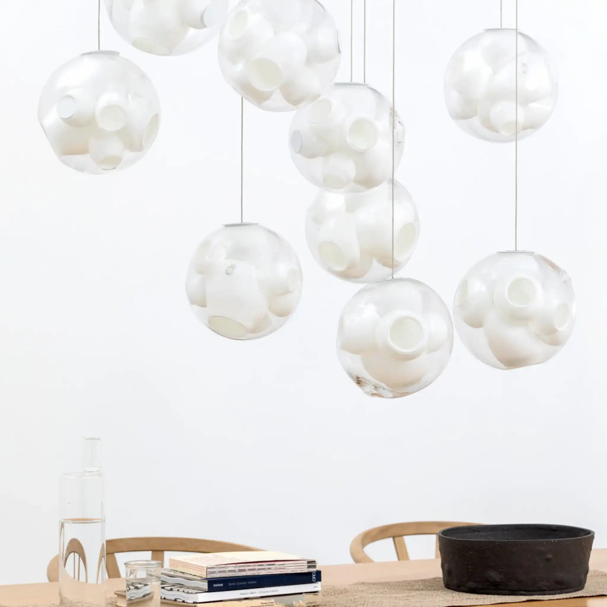 38.3V Random Suspension Light