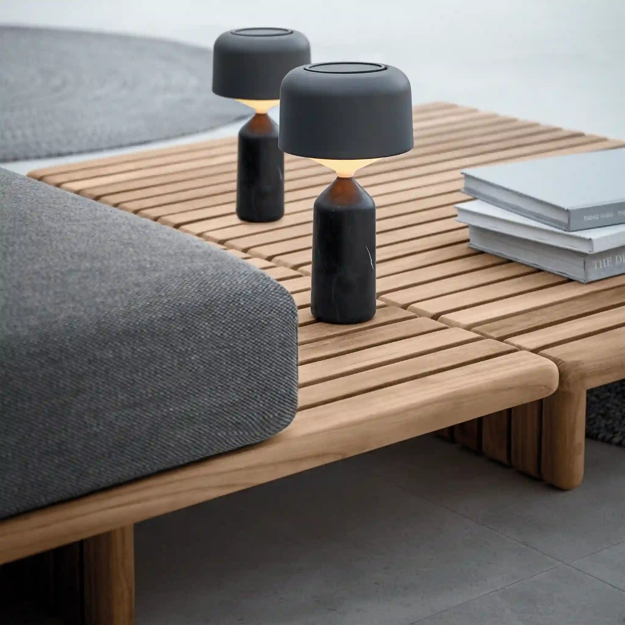 带额外靠背垫的2件套Deck沙发组合