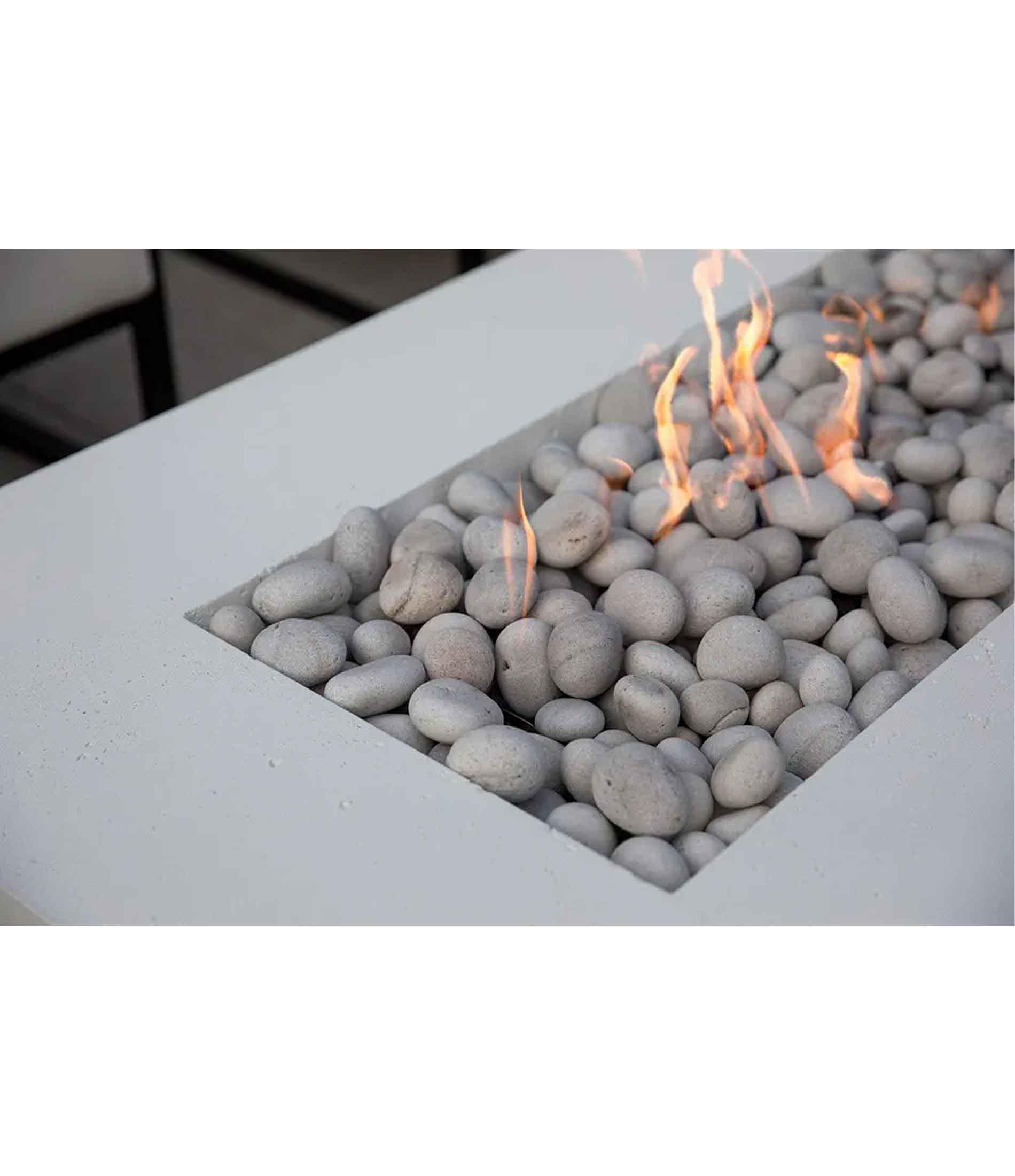 Sonoma 火炉卓 56"