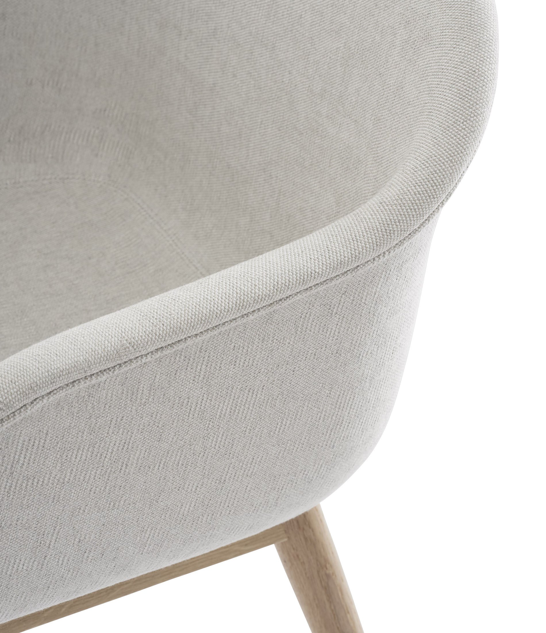 Fiber扶手椅 - 木质底座