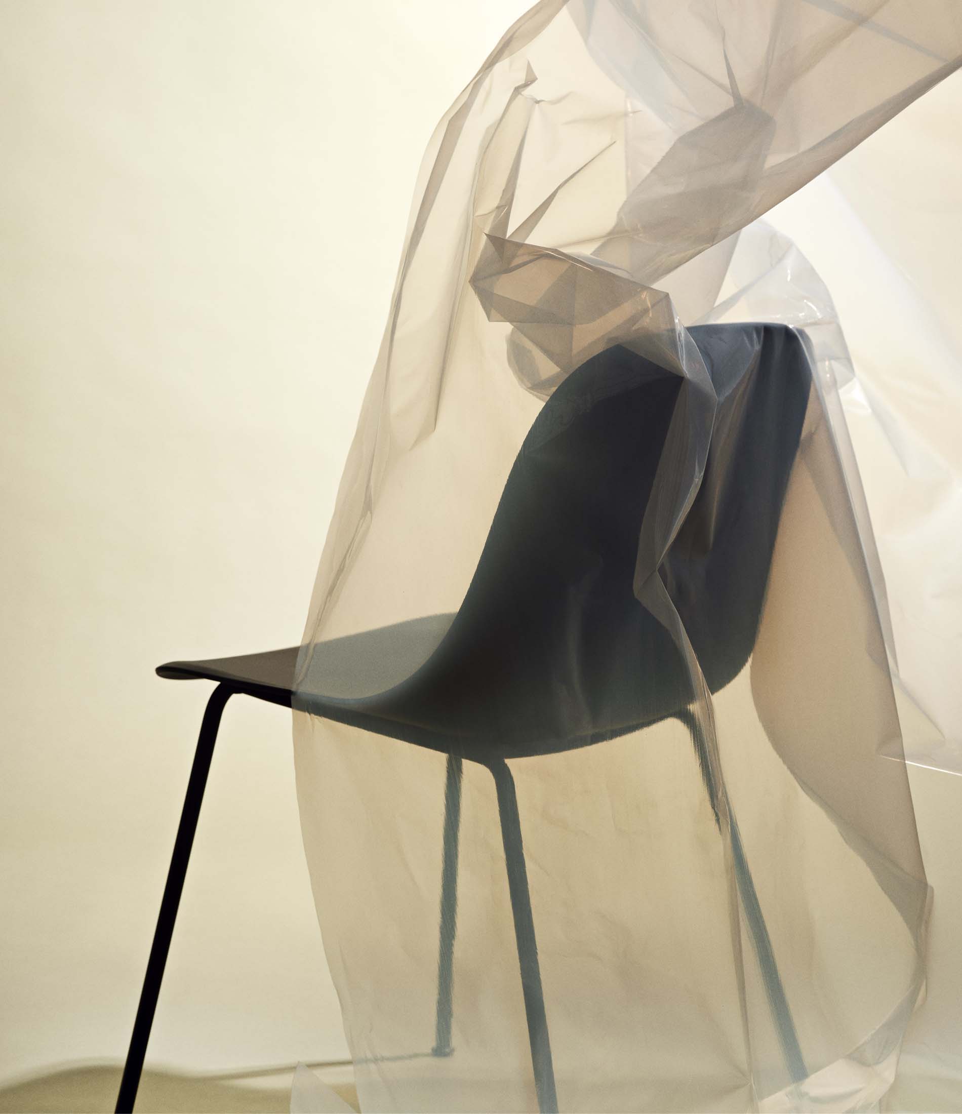 Fiber Side Chair - Tube Base