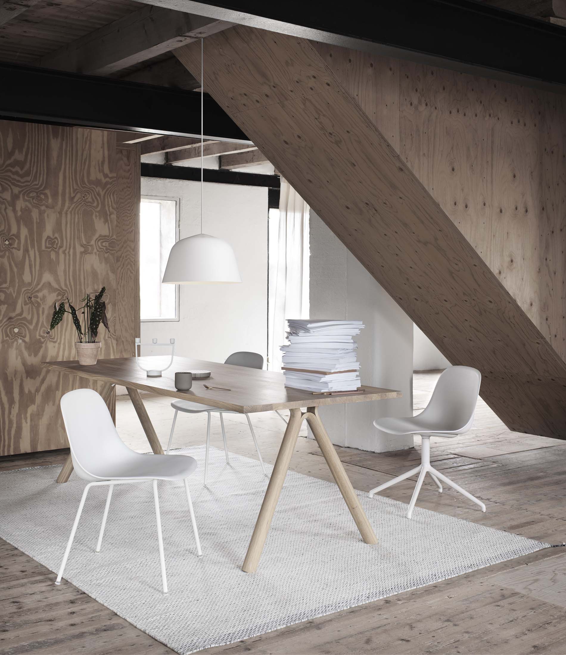 Fiber Side Chair - Tube Base