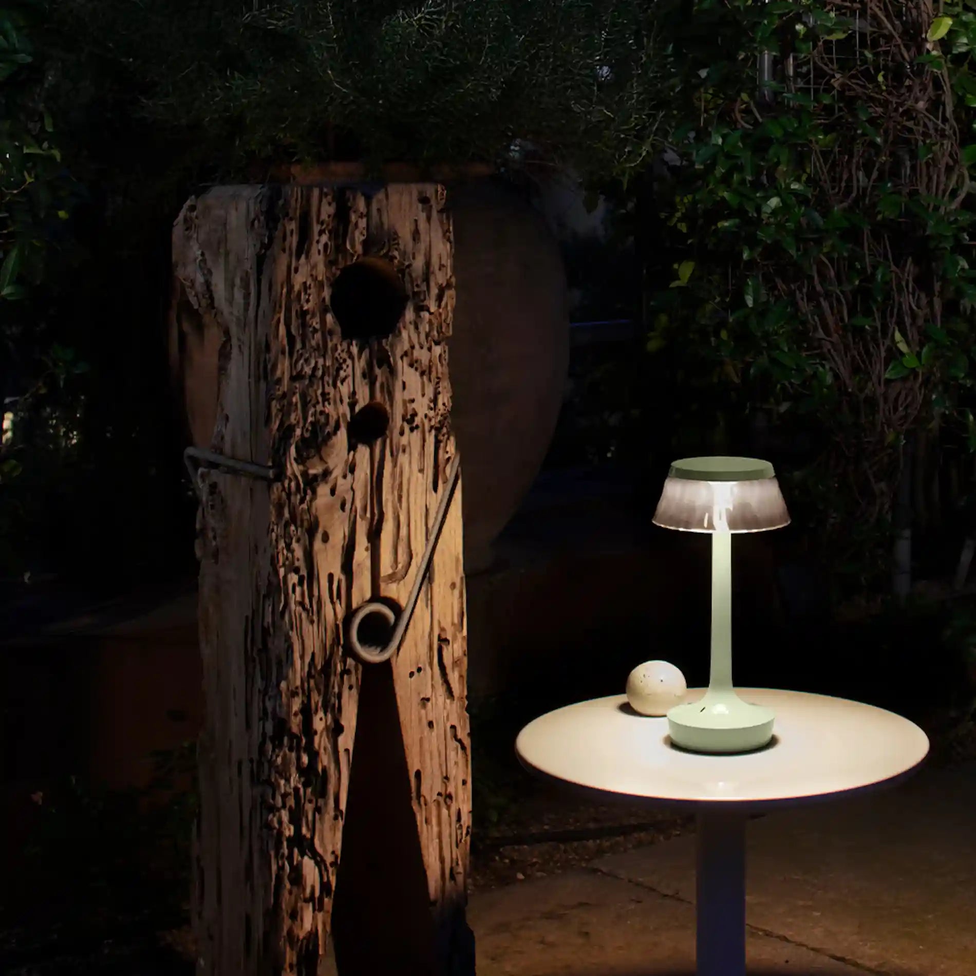 Bon Jour 不插电台灯