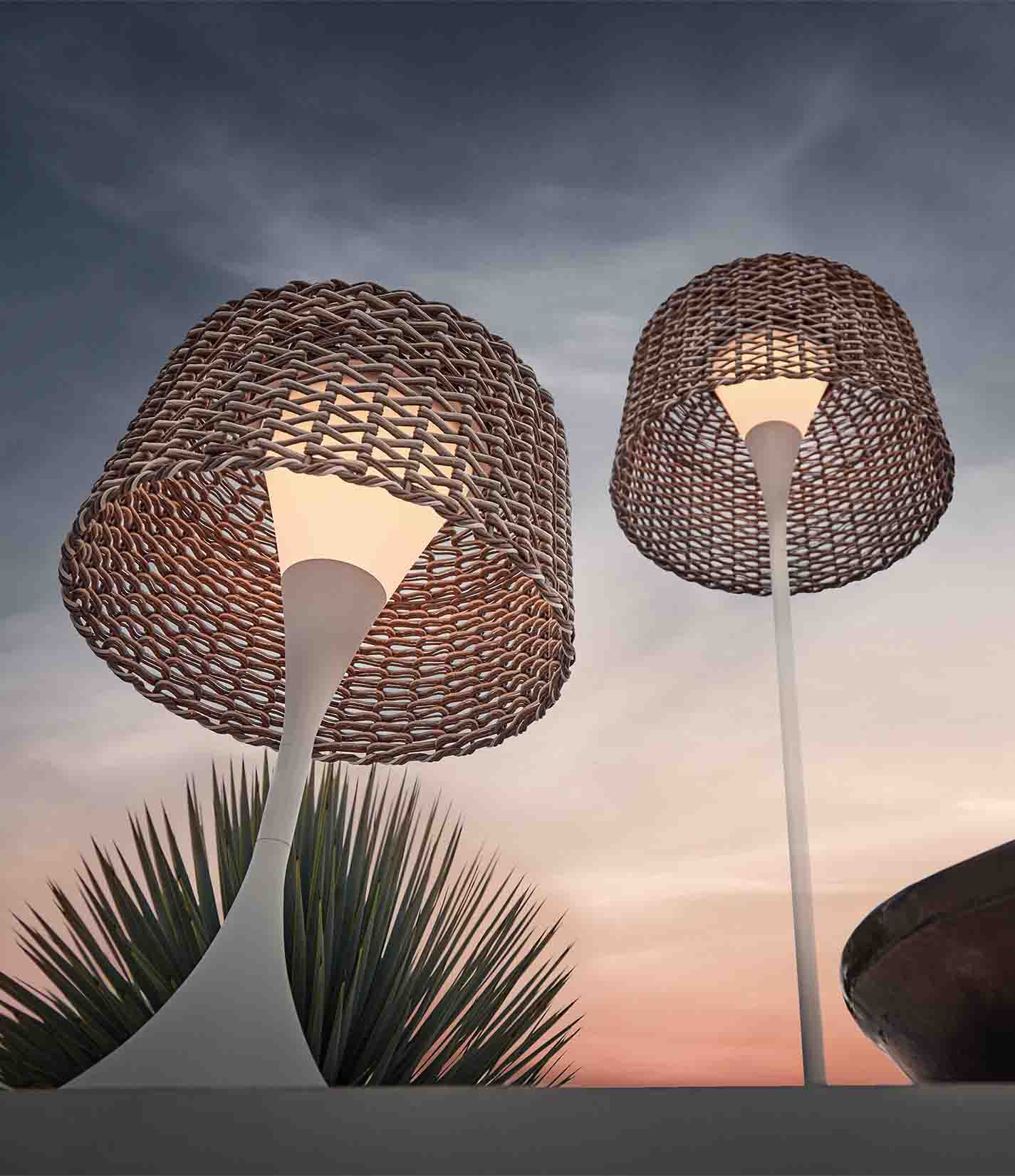 Ambient Mesh Small Lantern