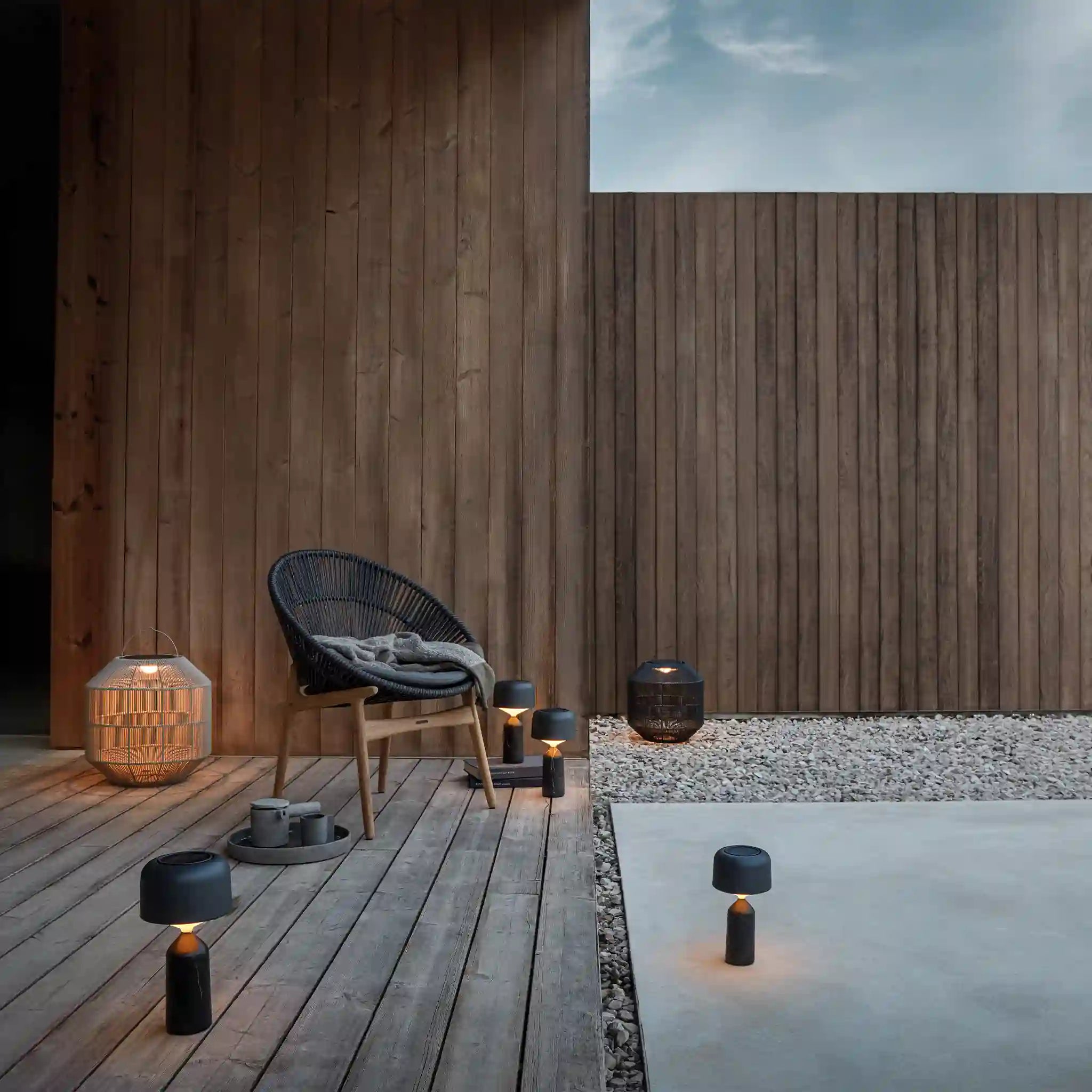 Ambient Pebble Table Lamp