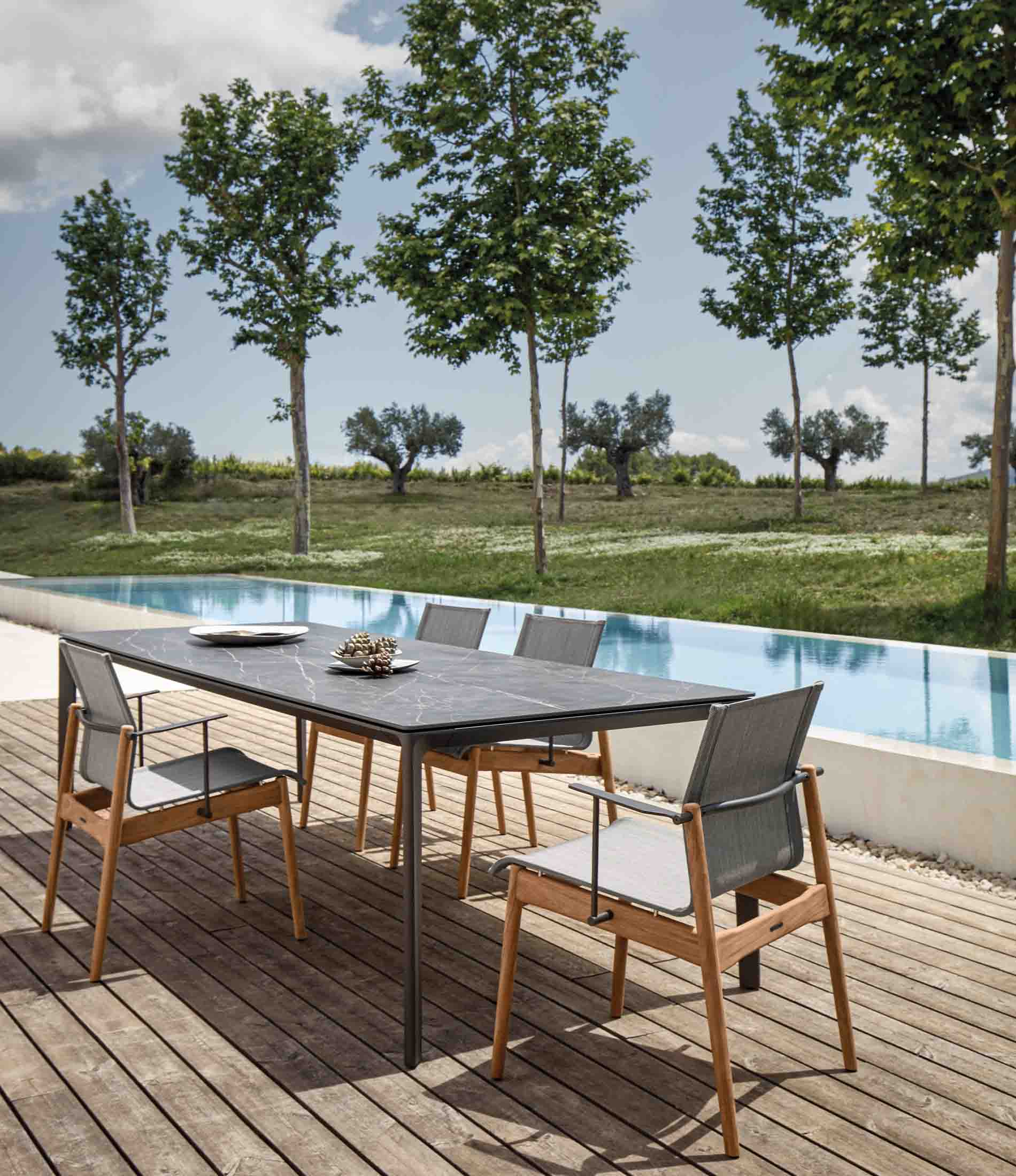 Carver Medium Dining Table - Ceramic