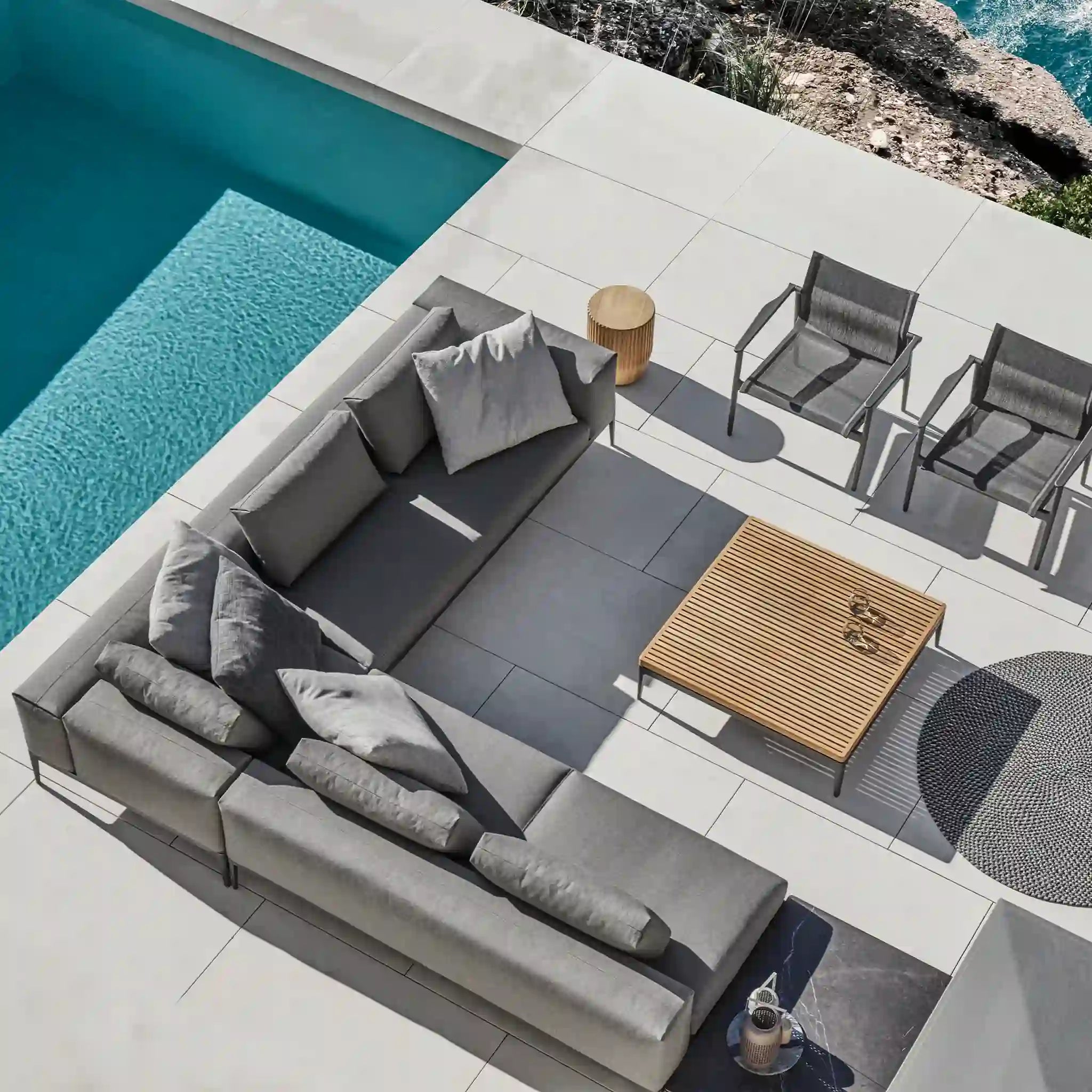 Grid 大咖啡桌 - 柚木桌面