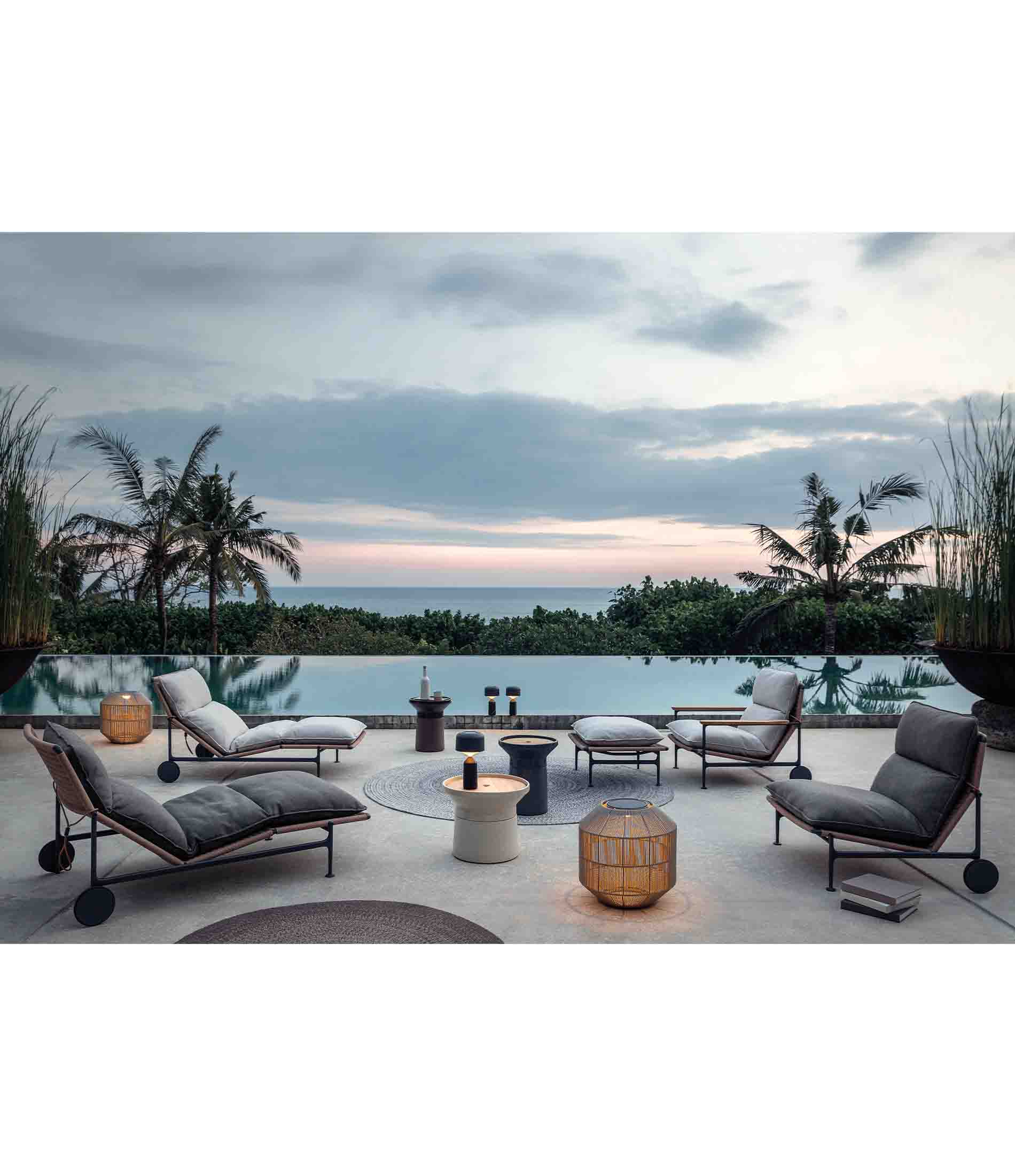 Zenith Lounge Chair with Arms