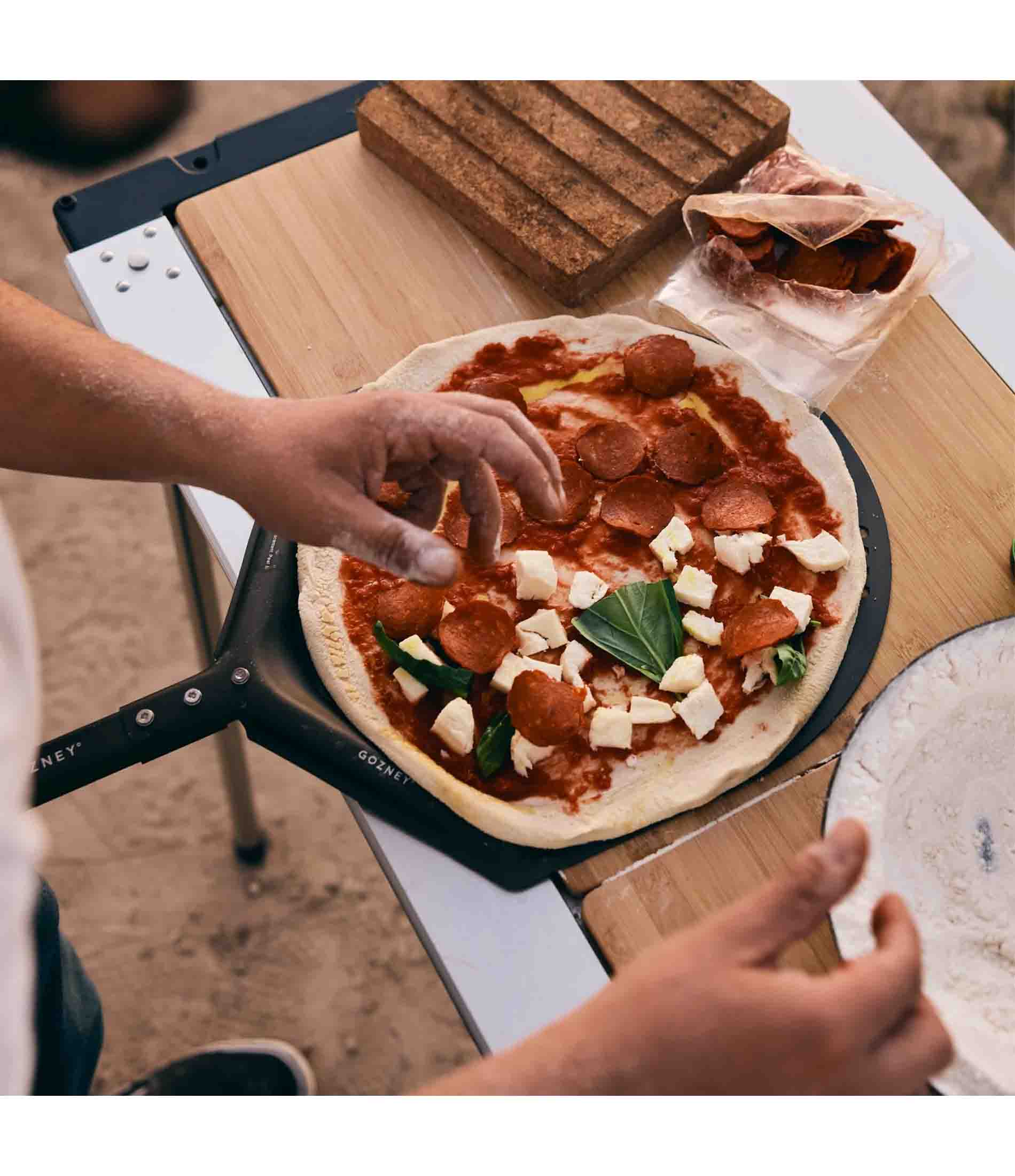 Venture Placement Peel - 12"