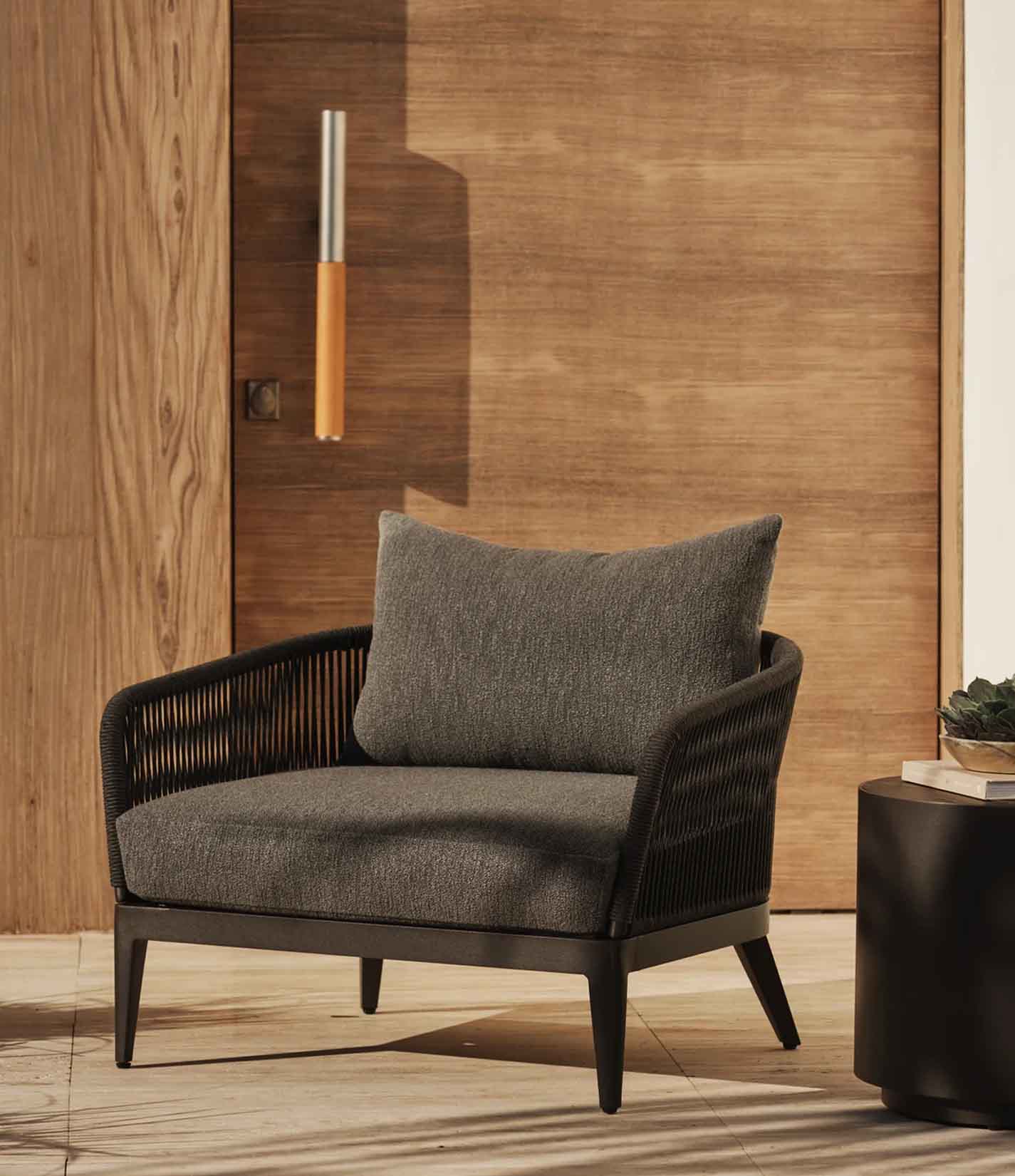 Hamilton 2 人沙发