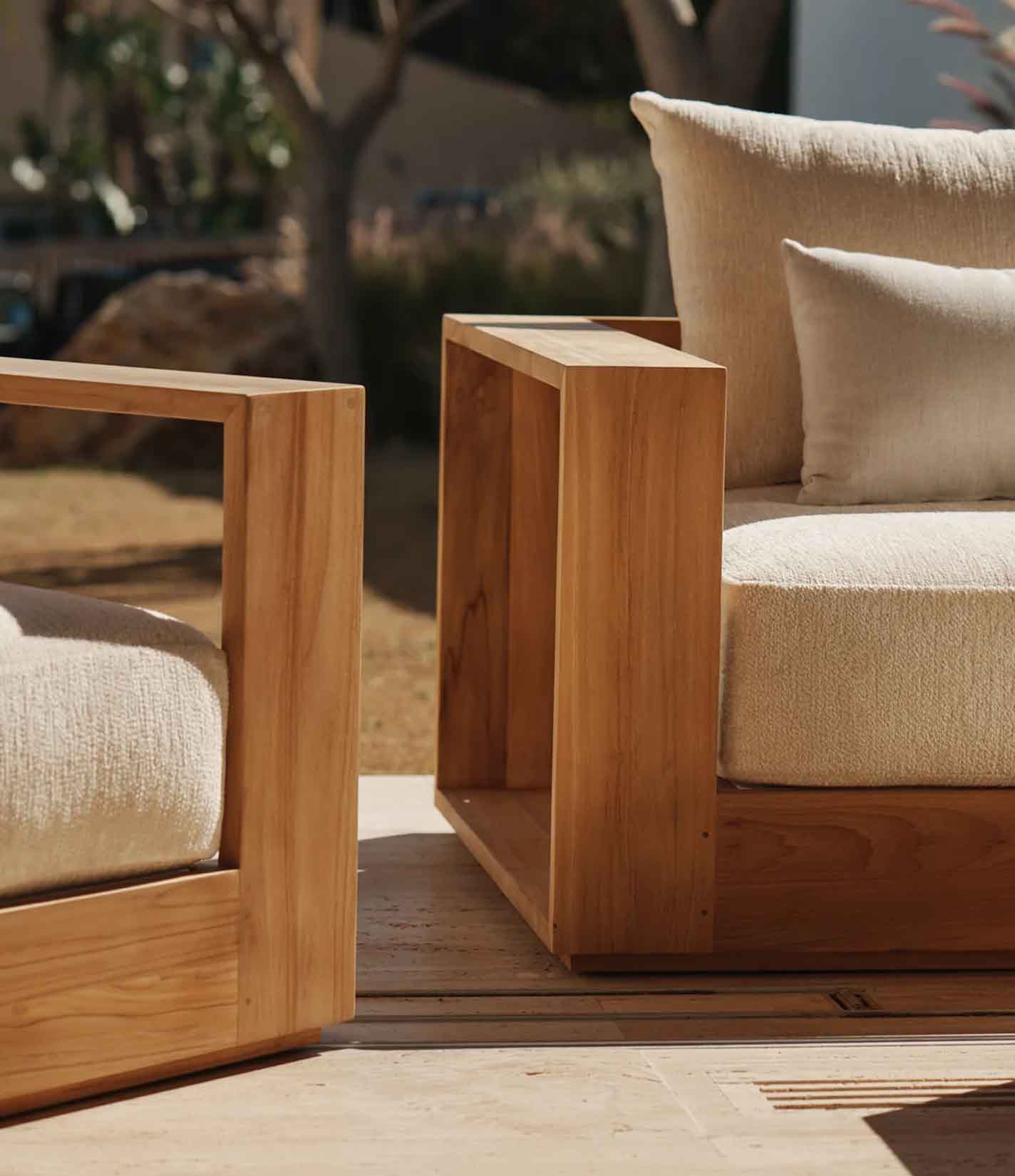 Harbour 柚木休闲椅