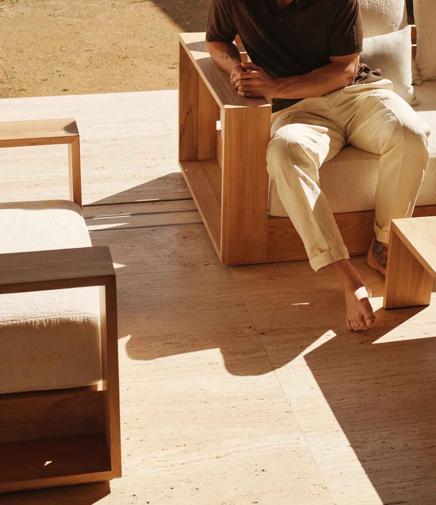 Harbour 柚木休闲椅