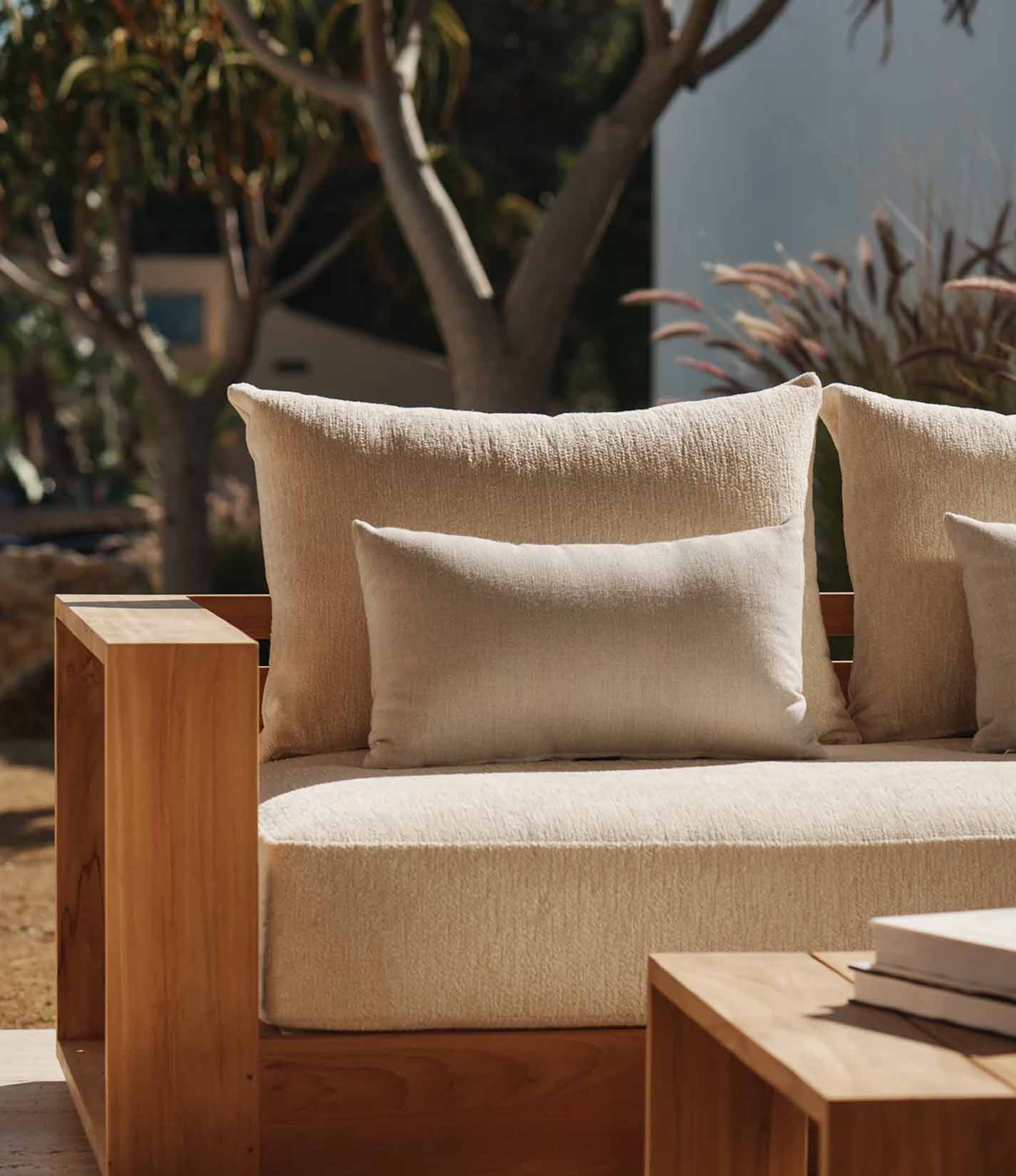 Harbour 柚木休闲椅