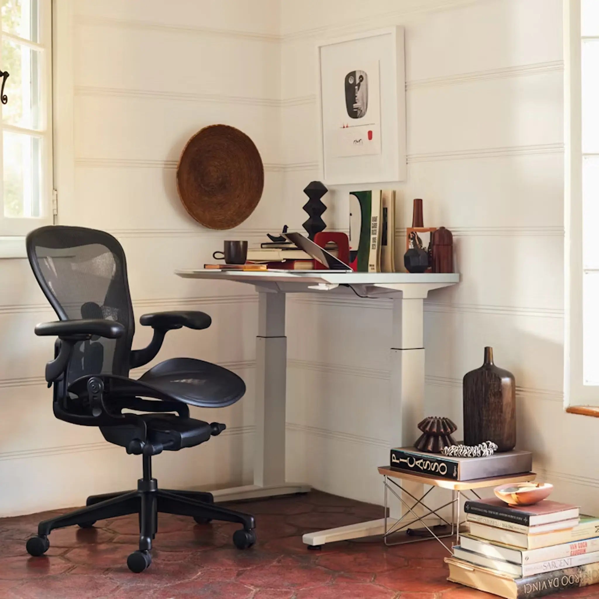 Aeron® Remastered 椅 - 石墨灰或缟玛瑙