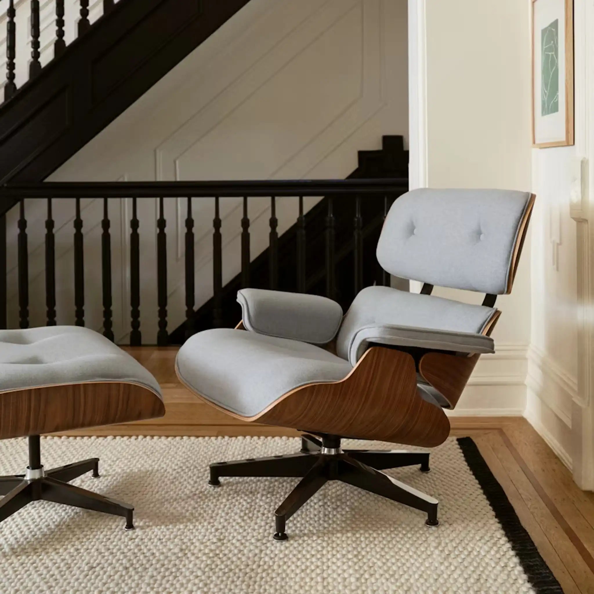 Eames® Lounge 马海毛椅和脚凳 - 经典尺寸