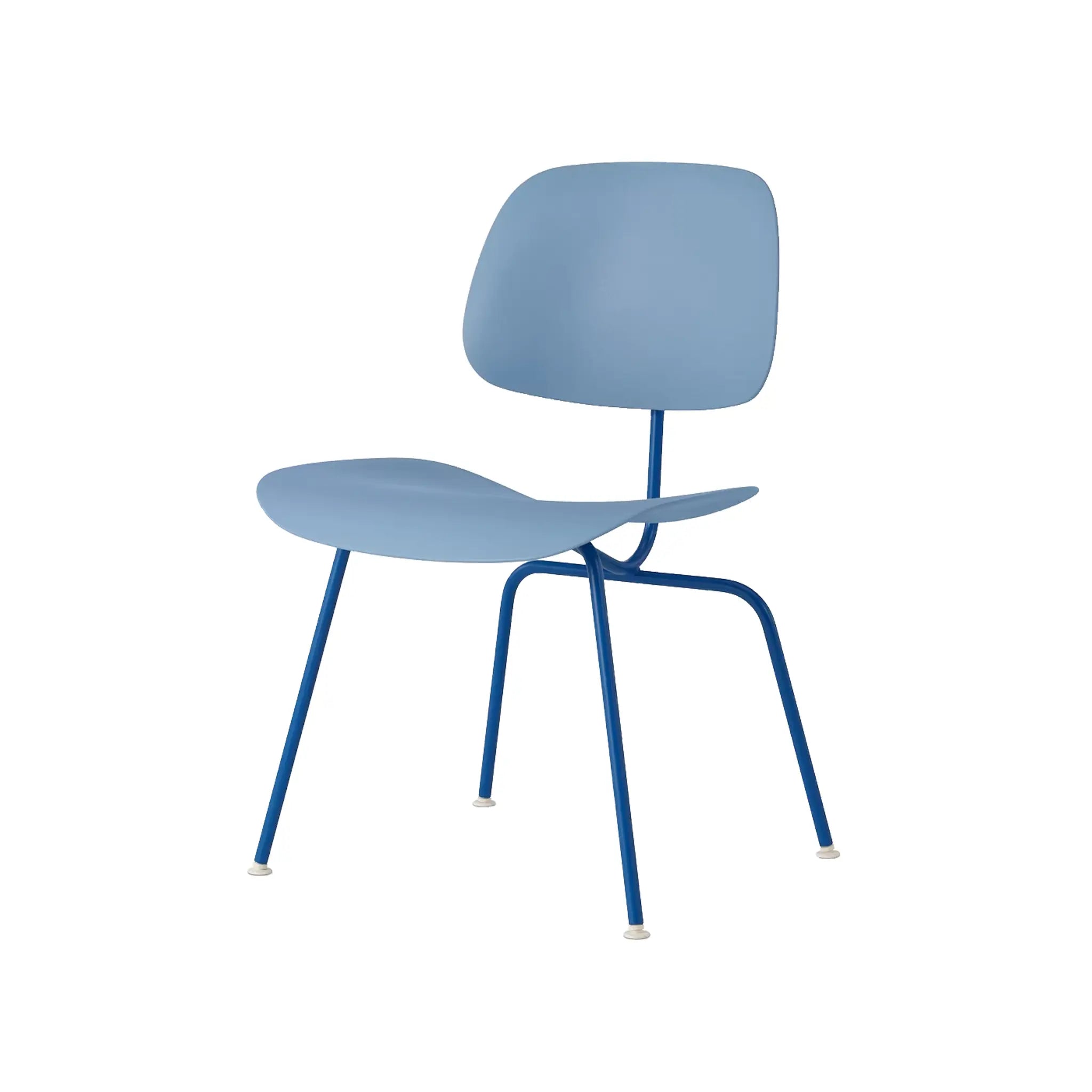 Eames® 塑料模压餐椅,带金属底座