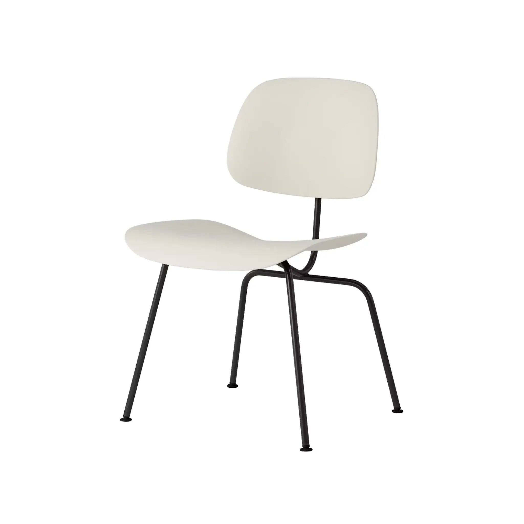 Eames® 塑料模压餐椅,带金属底座