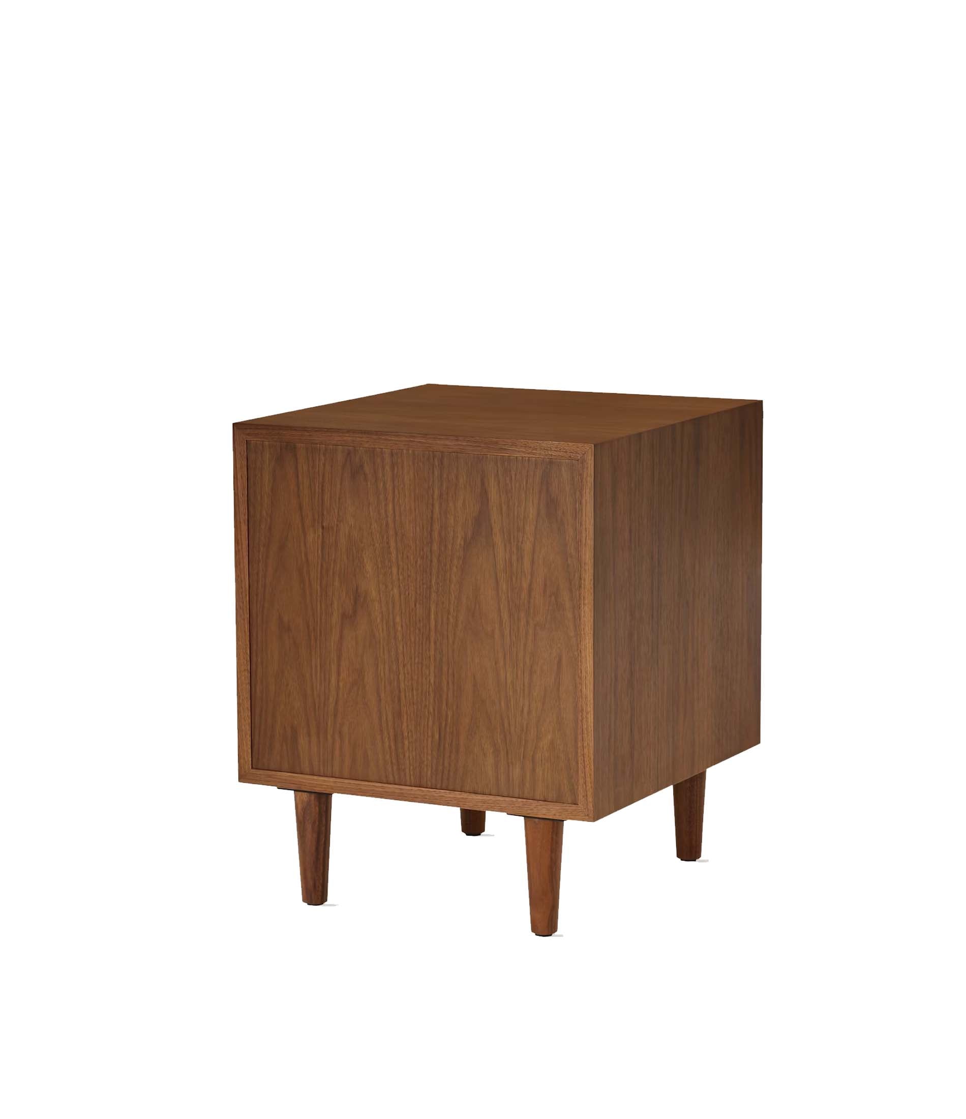 Nelson®基础橱柜系列 - 床头柜