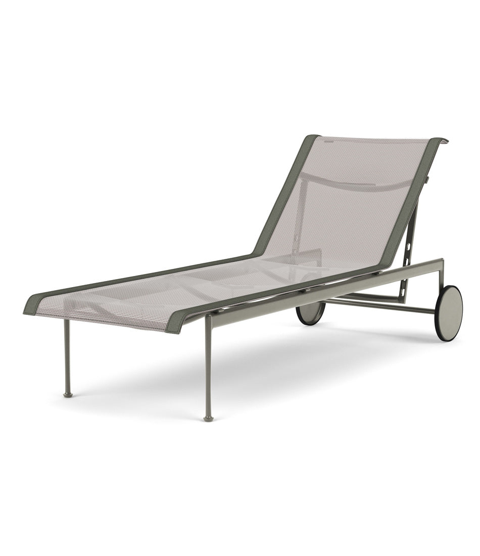 1966 Adjustable Chaise