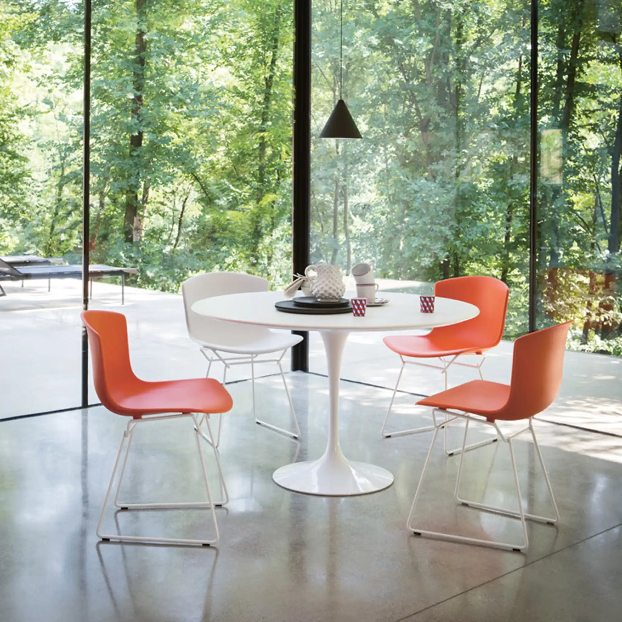 Bertoia Molded Shell Outdoor Side Chair