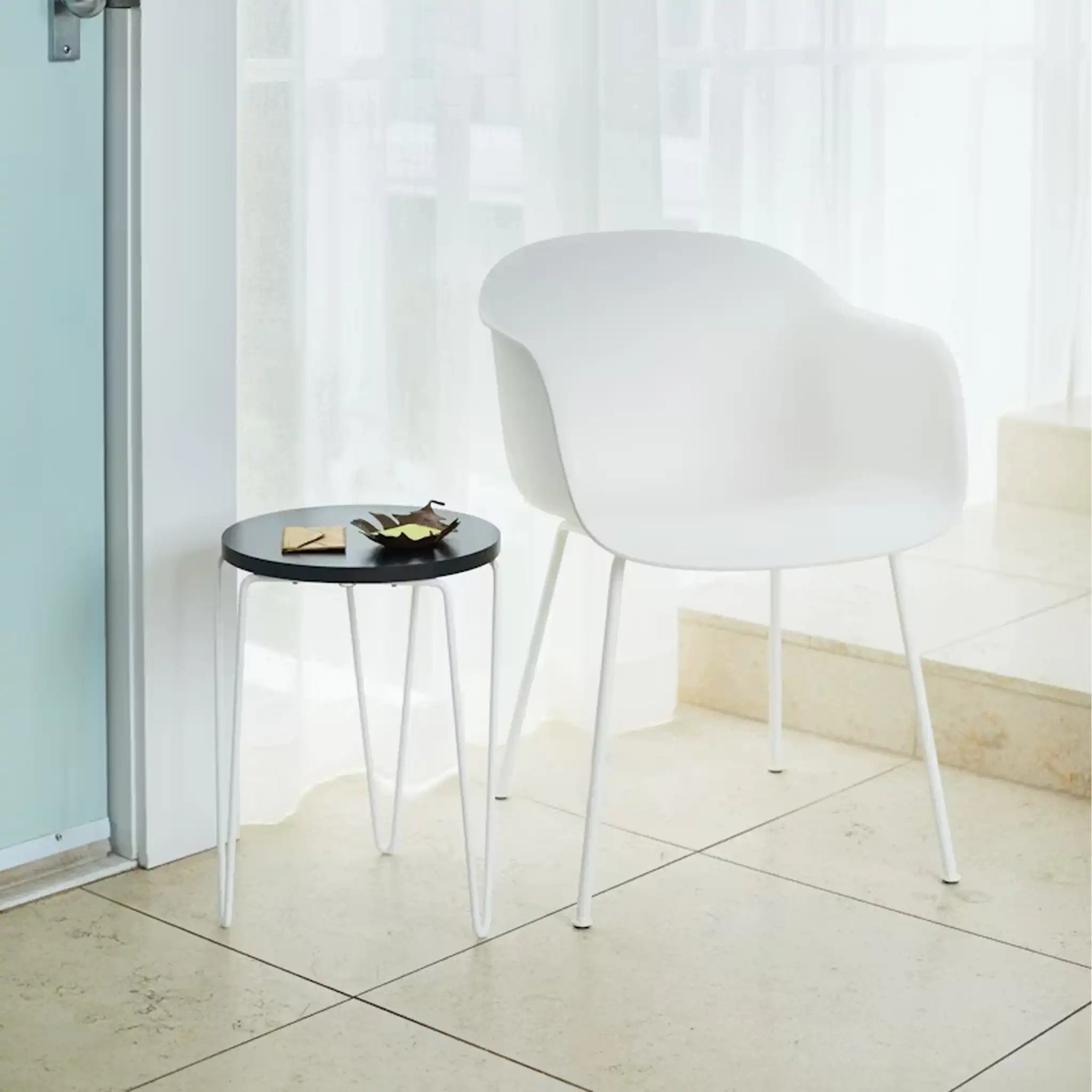 Florence Knoll Hairpin™ Stacking Table