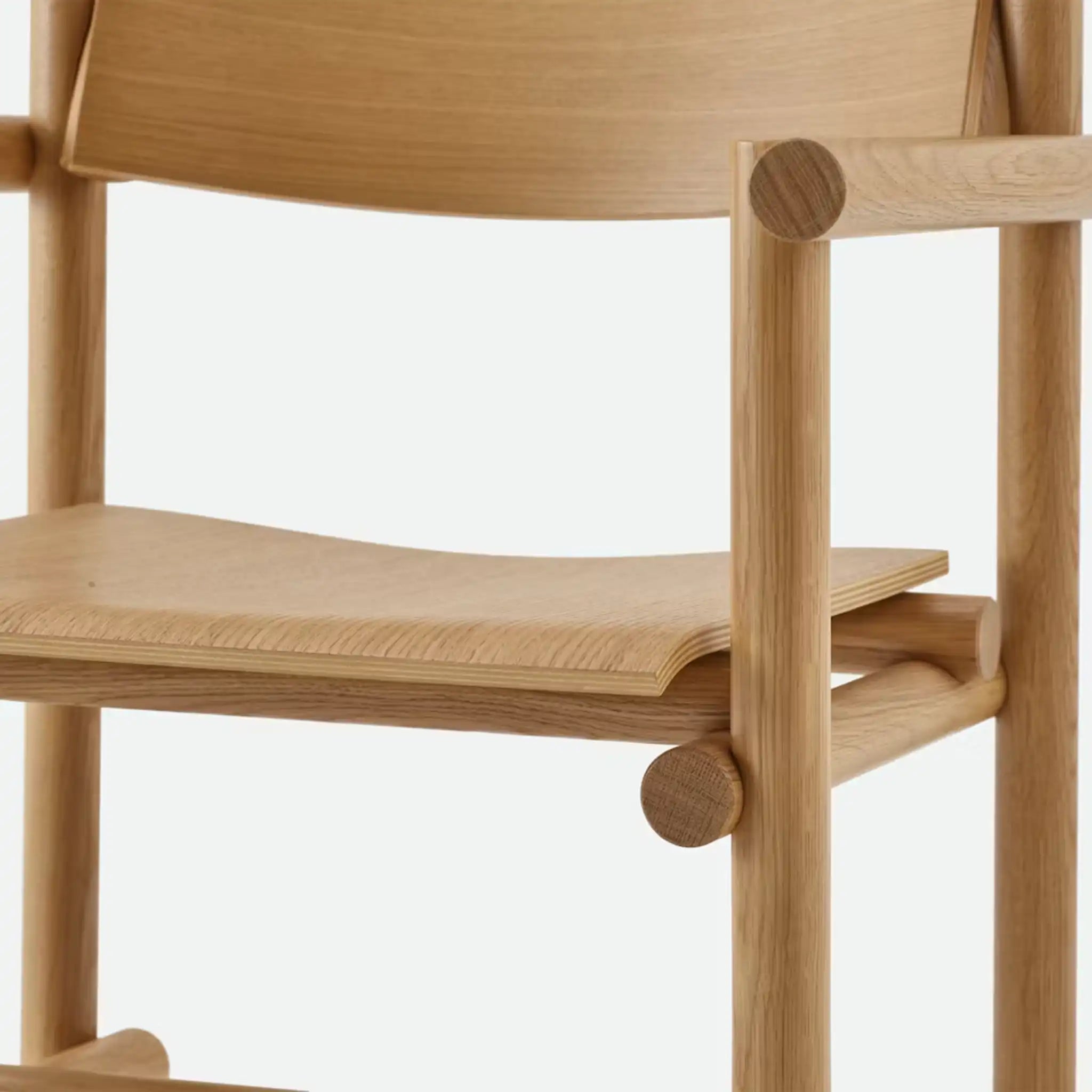 Muecke Armchair