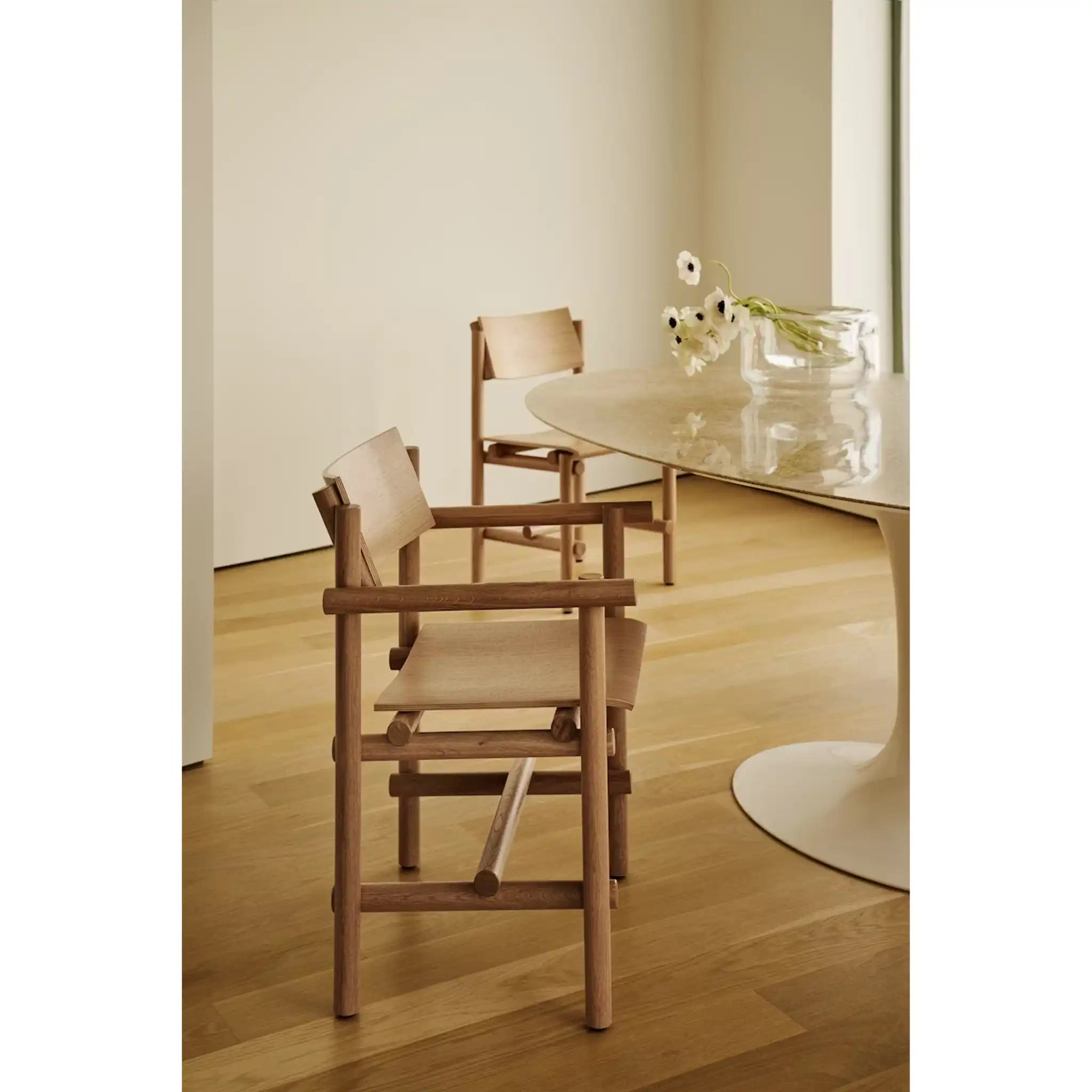 Muecke Armchair