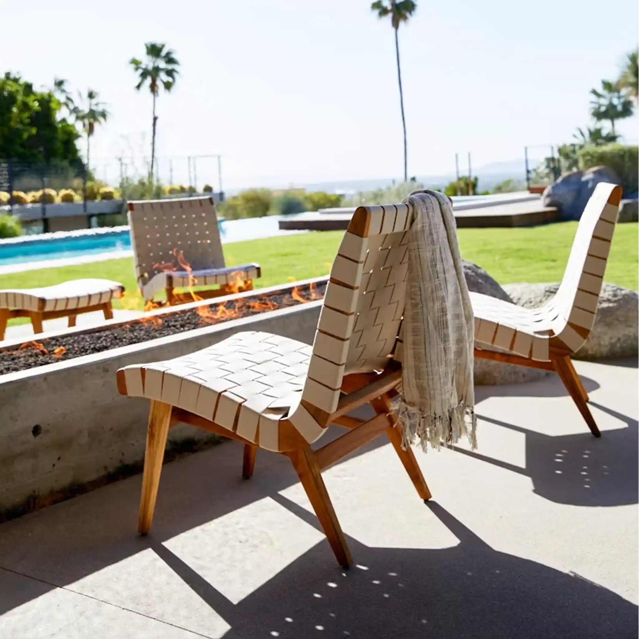 Risom Outdoor Lounge Chair and Ottoman