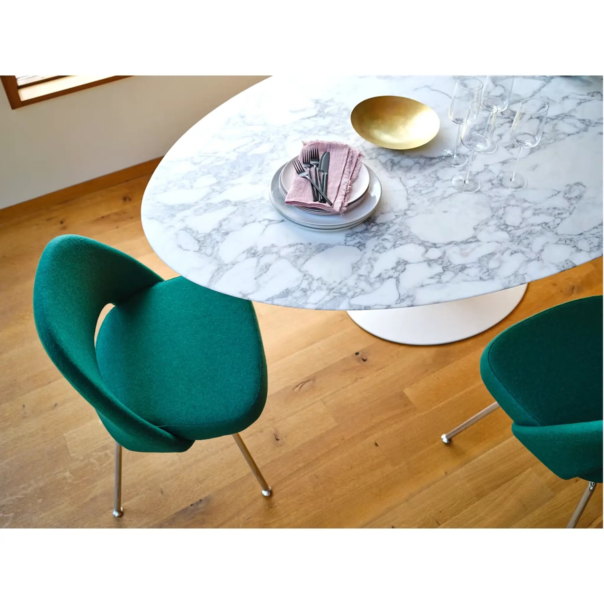 Saarinen Executive Side Chair
