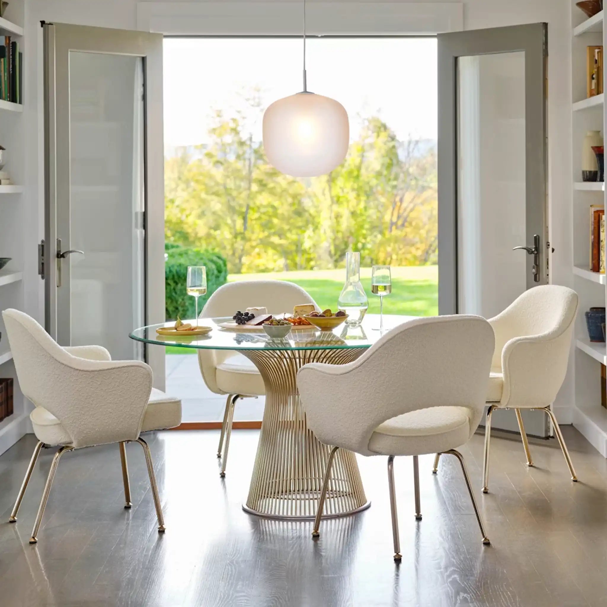 Saarinen Executive Armchair