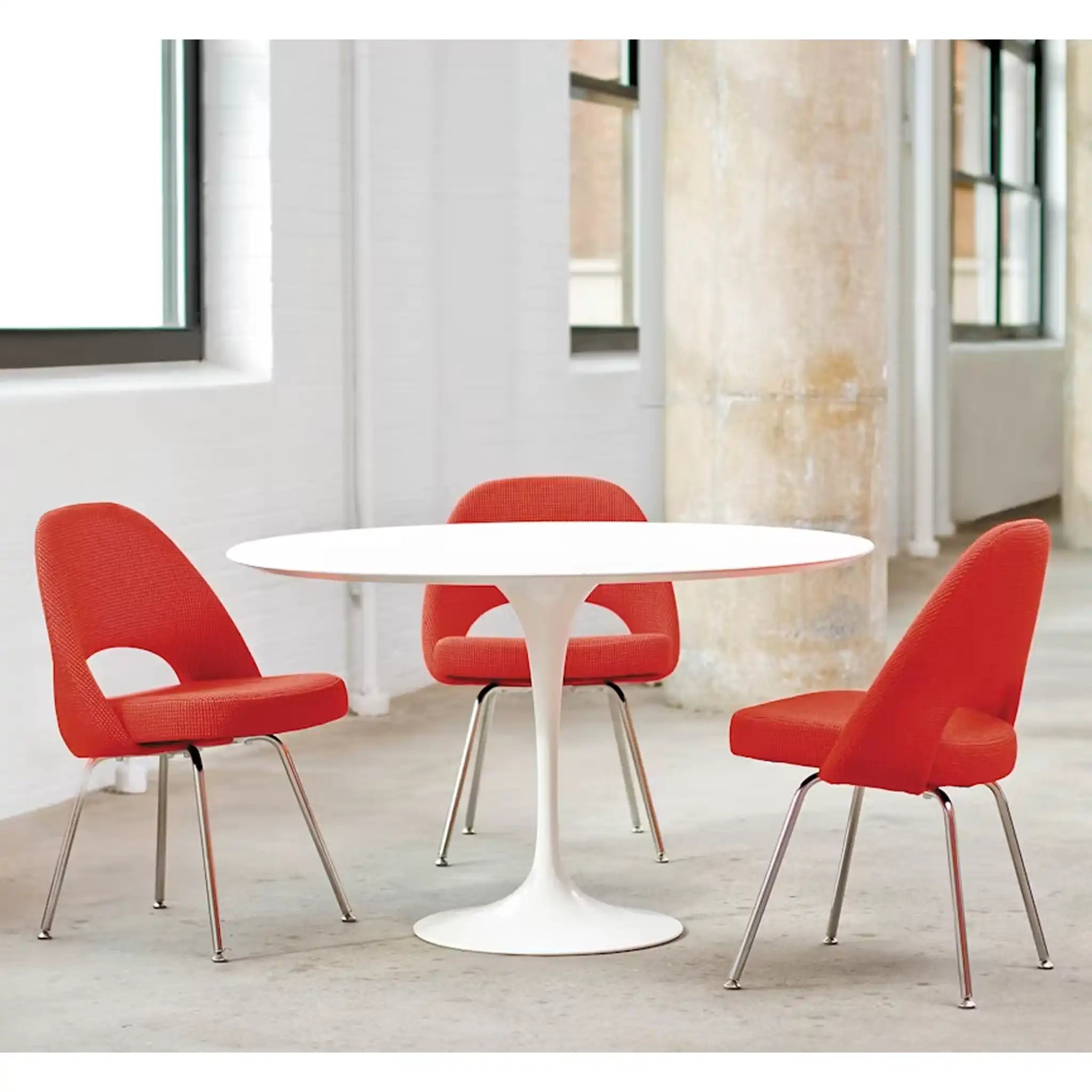 Saarinen Executive Side Chair