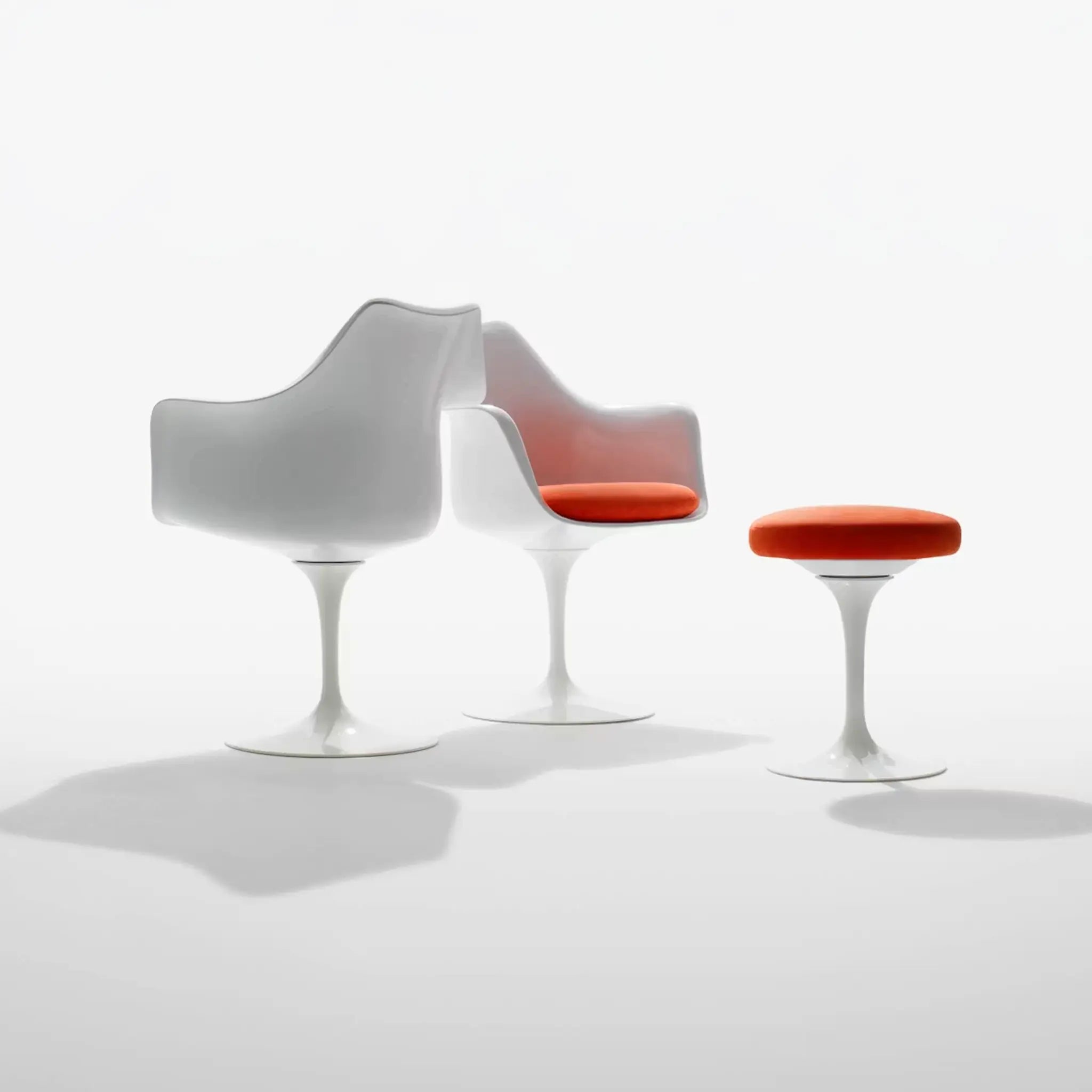 Saarinen Tulip 扶手椅 - 布艺