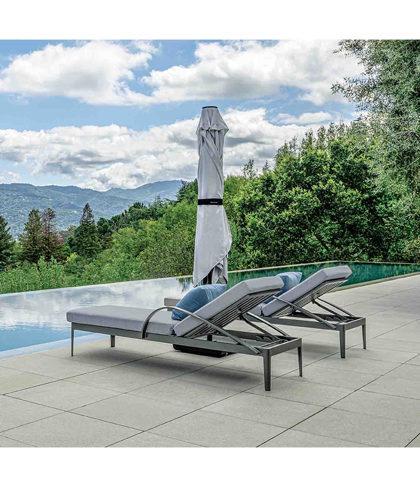 天秤座中心柱伞 - 8英尺方形