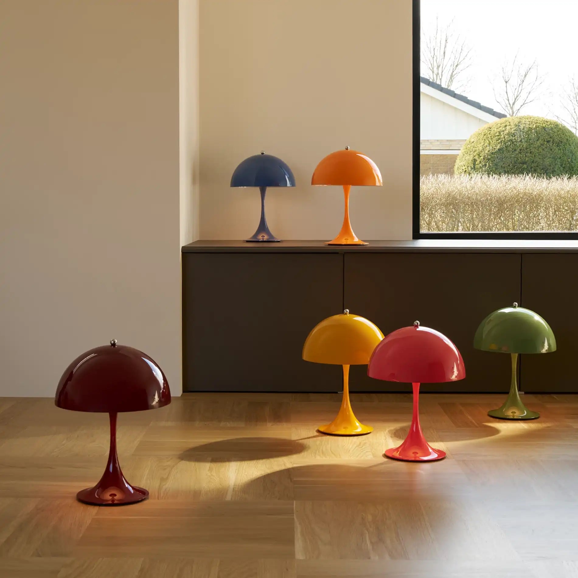 Panthella 250 Portable Lamp