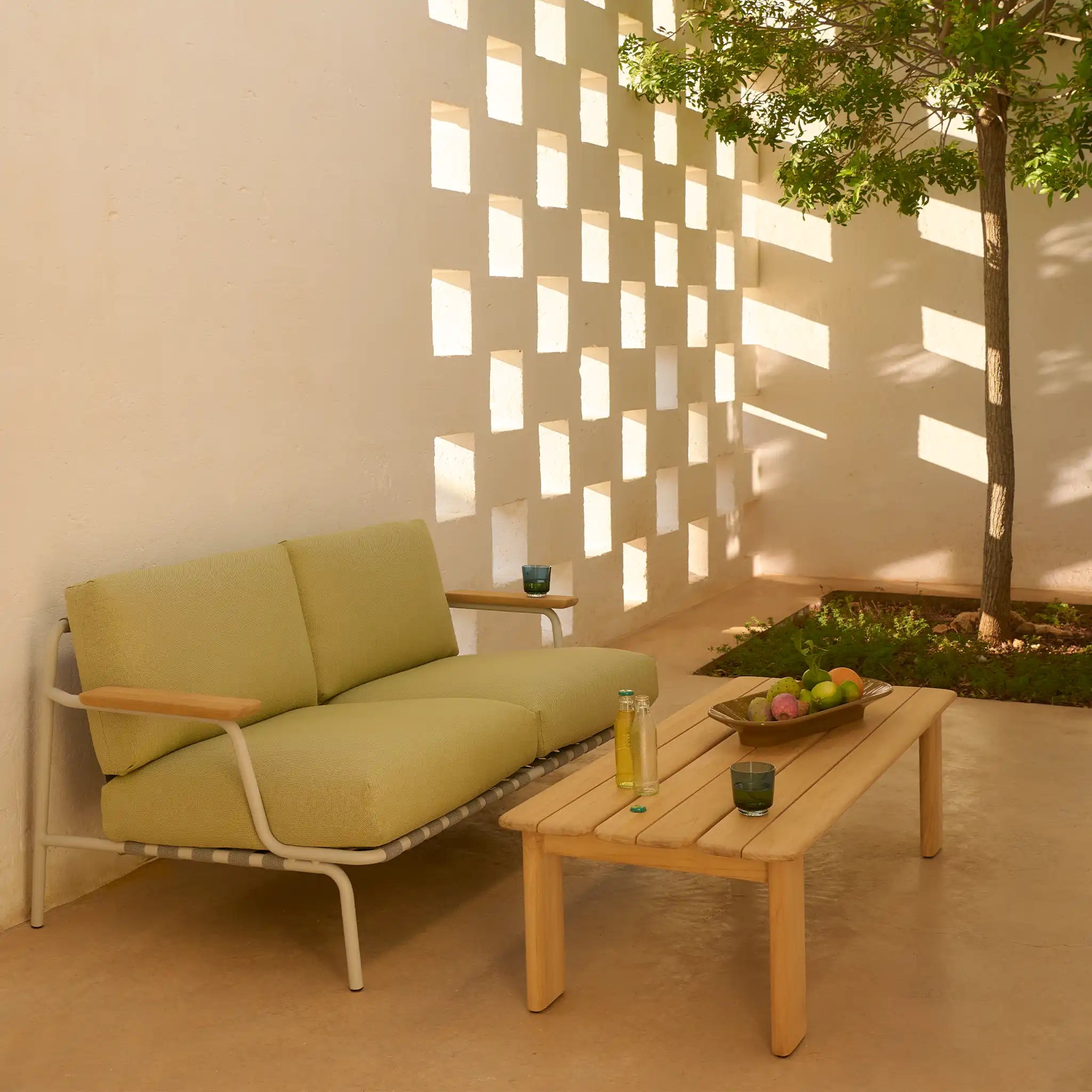 Settle Sofa - 3 Seater