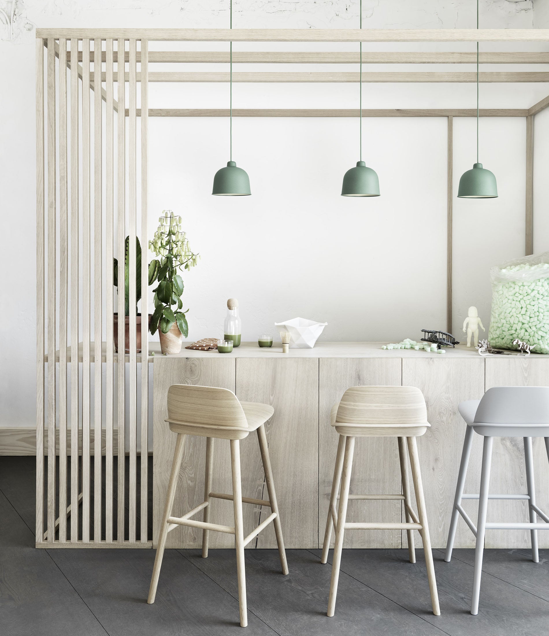 Nerd Stool, Bar Height