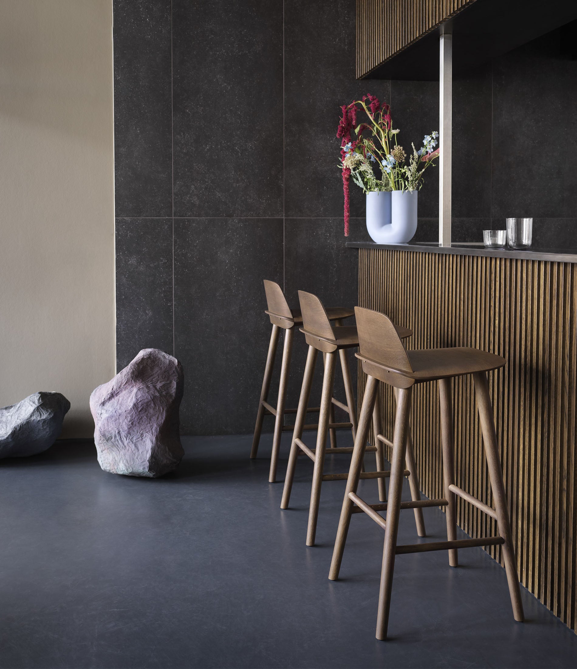 Nerd Stool, Bar Height