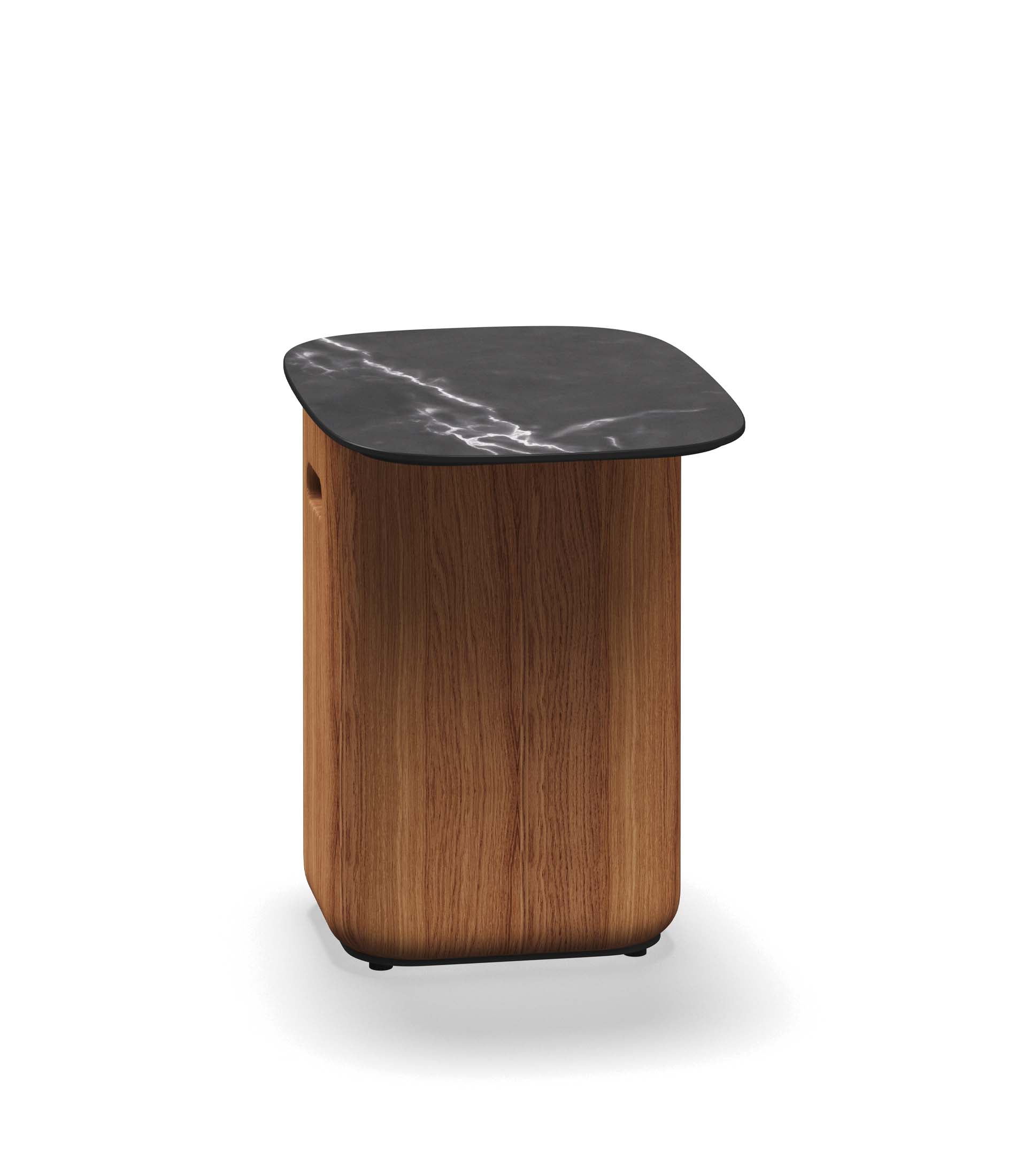 Omada Side Table
