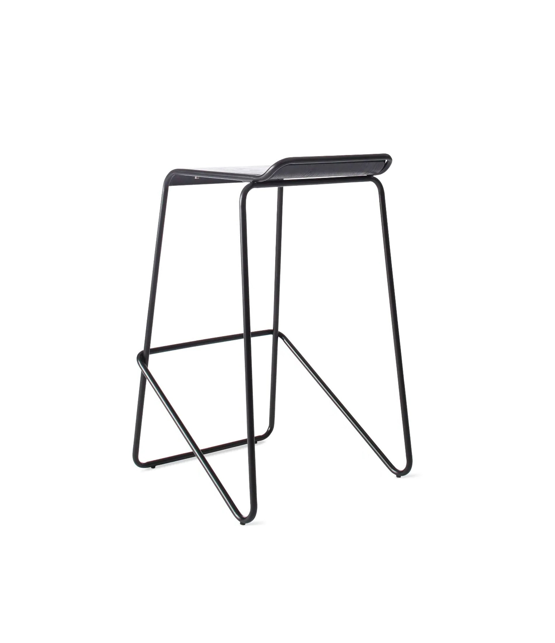 Ready 可叠放吧台凳