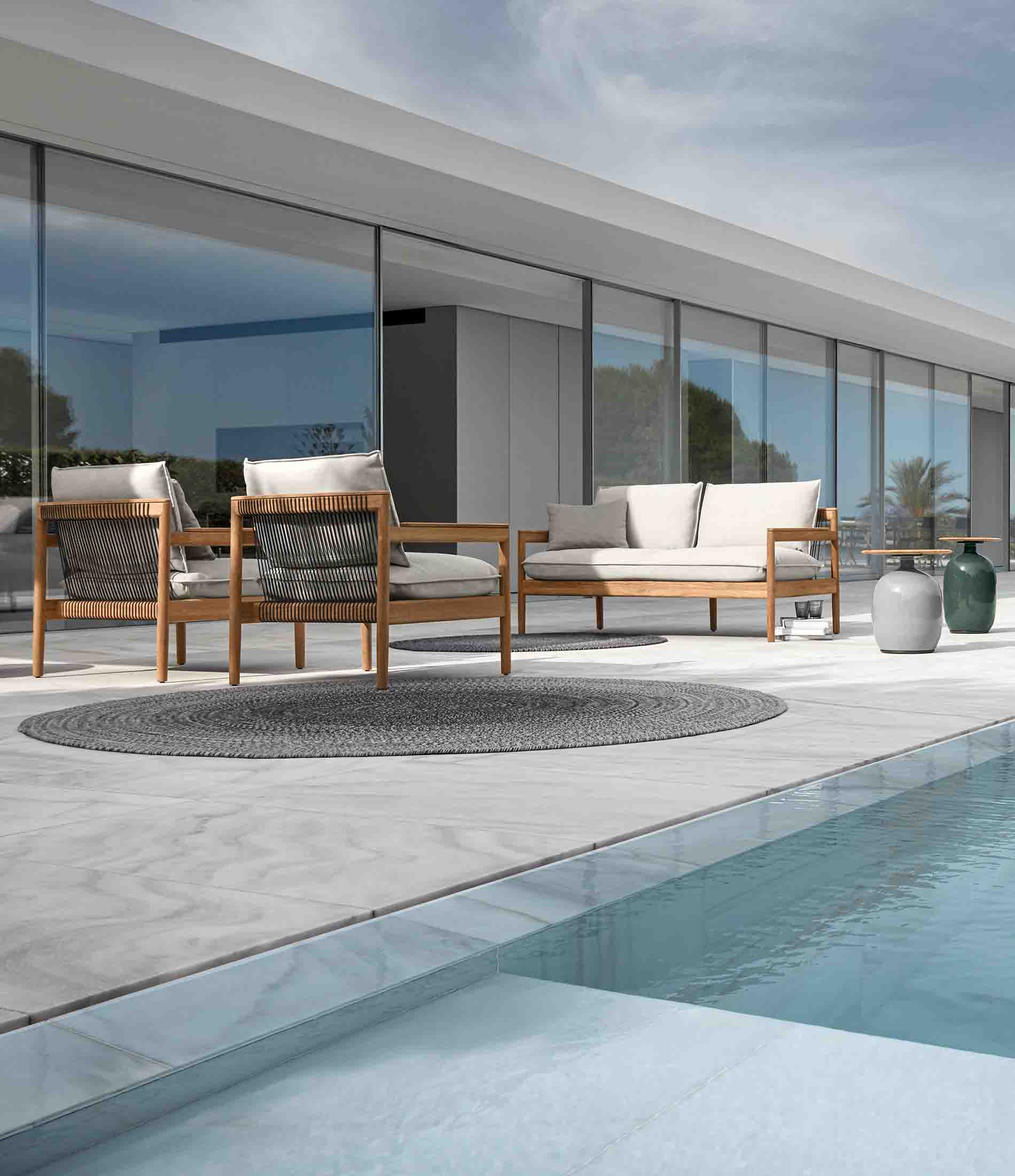 Saranac Lounge Chair