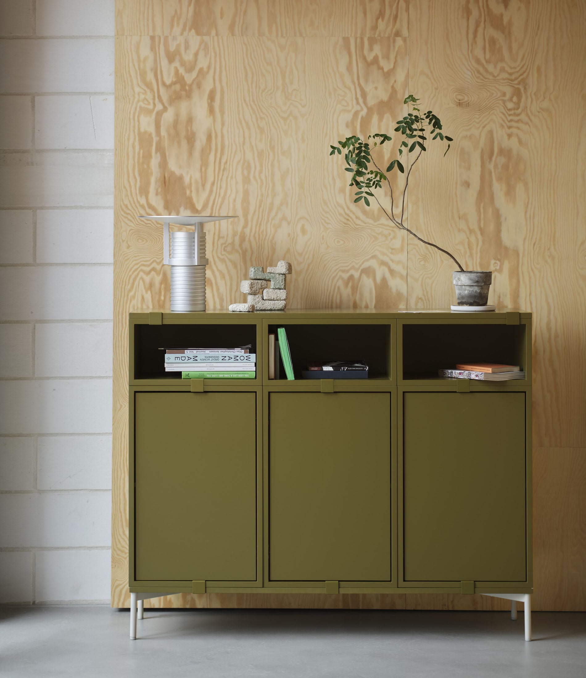 Stacked Storage System - Sideboard - Configuration 3