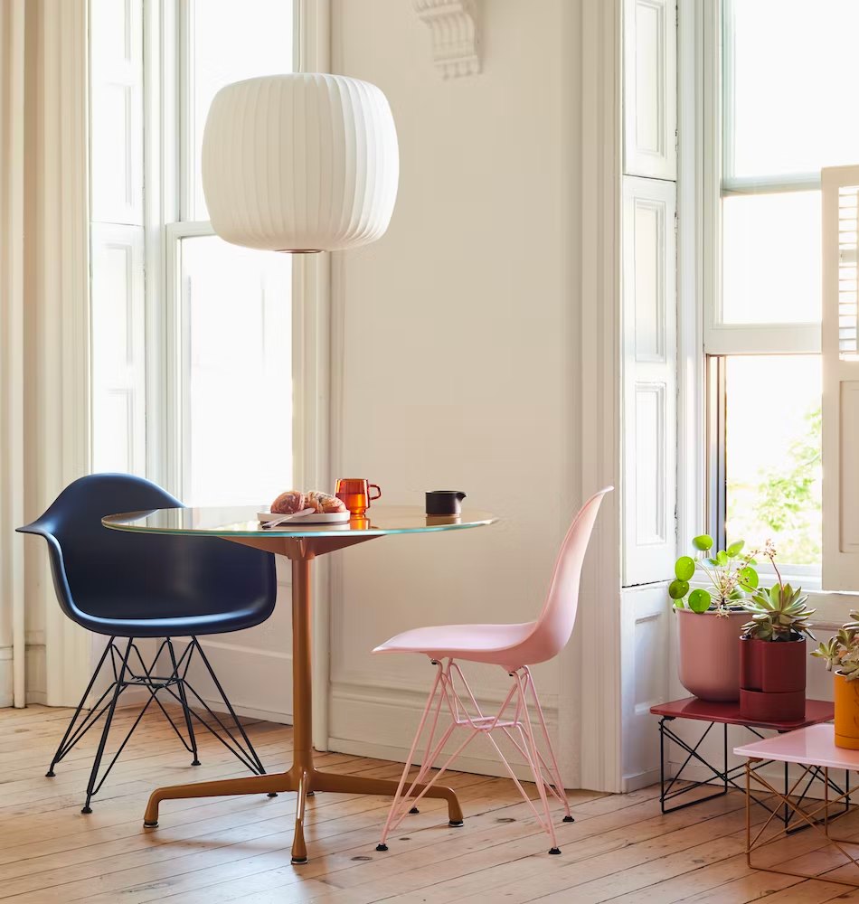 Eames® 模压塑料边椅,Herman Miller x HAY