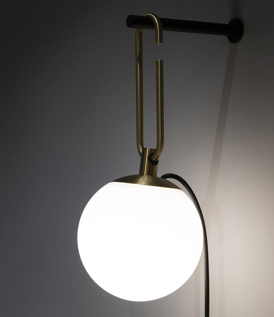 NH Wall Lamp